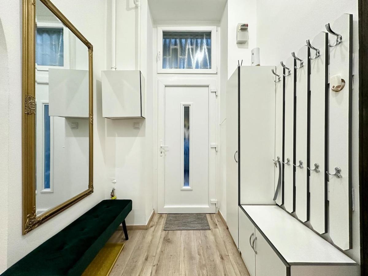 Appartamento Ati's - Downtown 2 Bedroom
