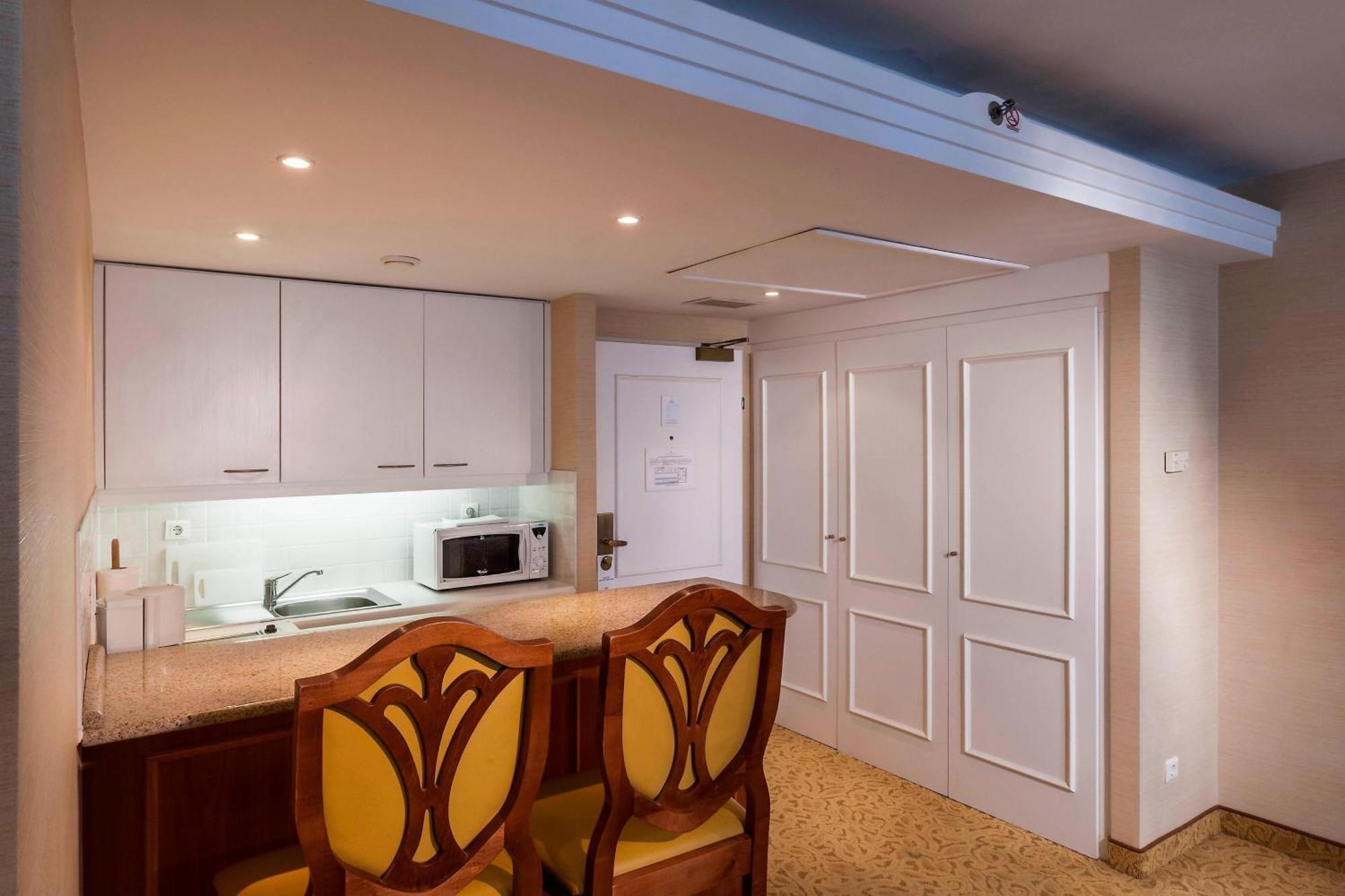 Millennium Court, - Marriott Executive 4* Budapeszt