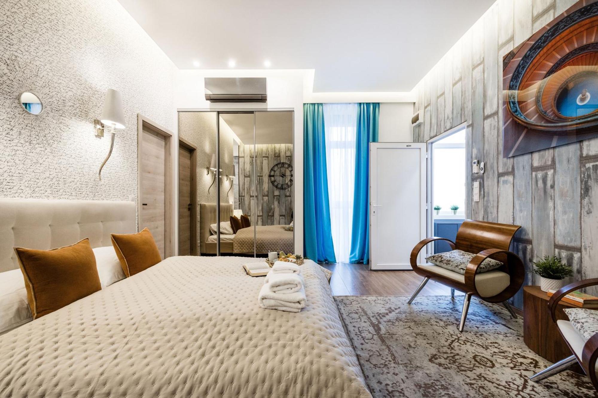 Stunning 3brm 3bath Julie Balcony & Views Apartamento