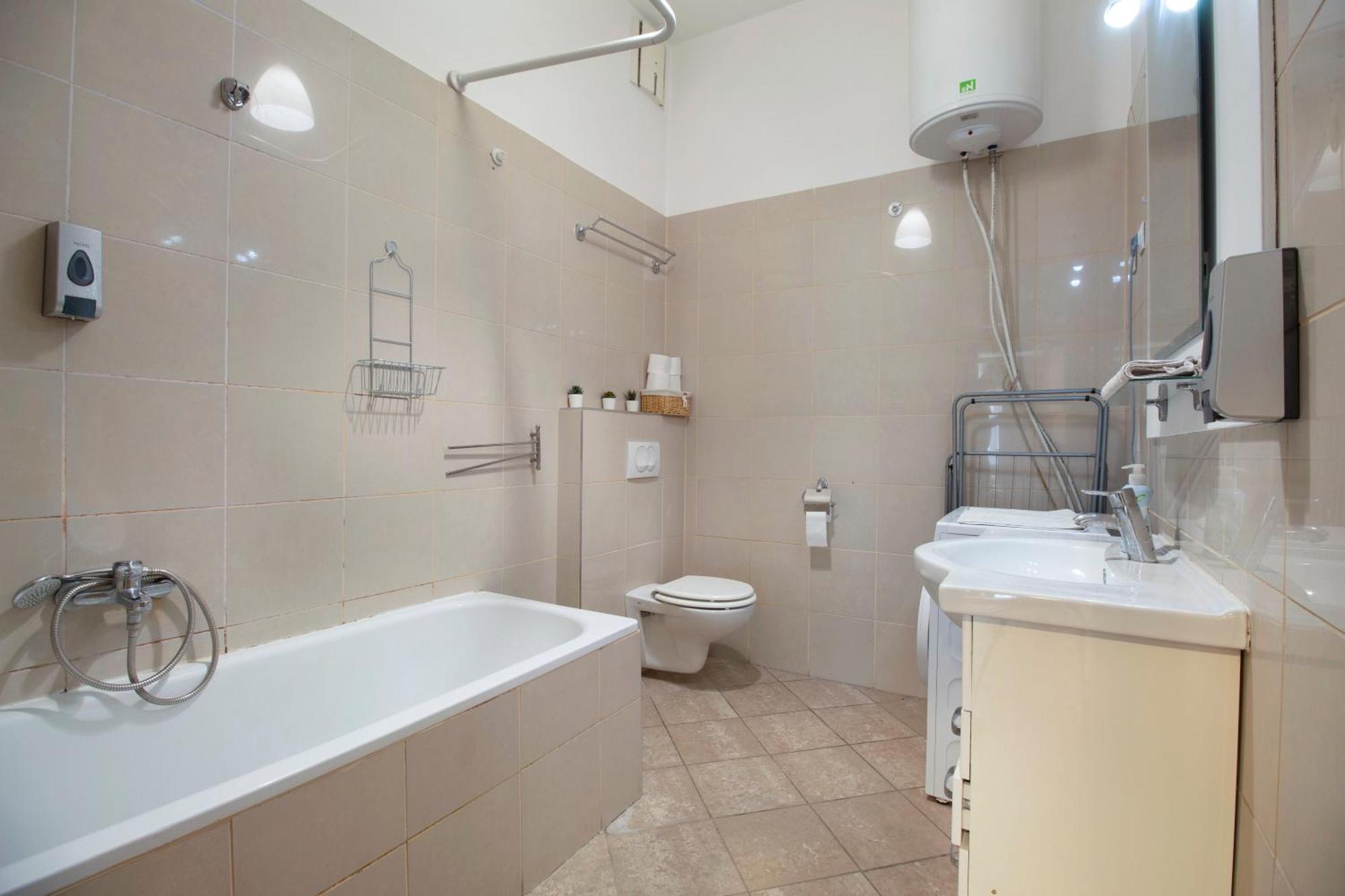 2 Bedroom Inside Gozsdu Passage * Budapest