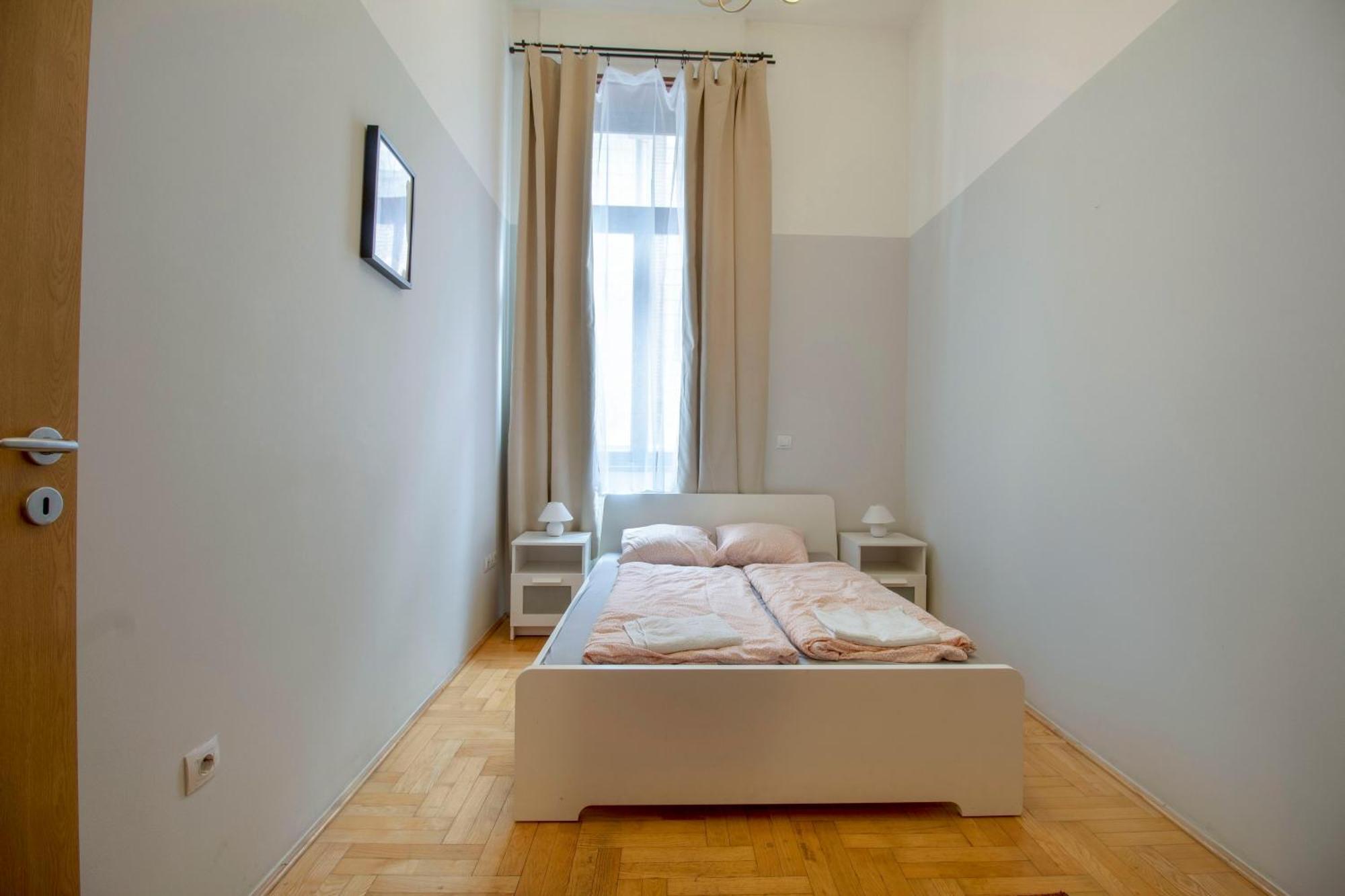 Lägenhet 2 Bedroom Inside Gozsdu Passage Budapest