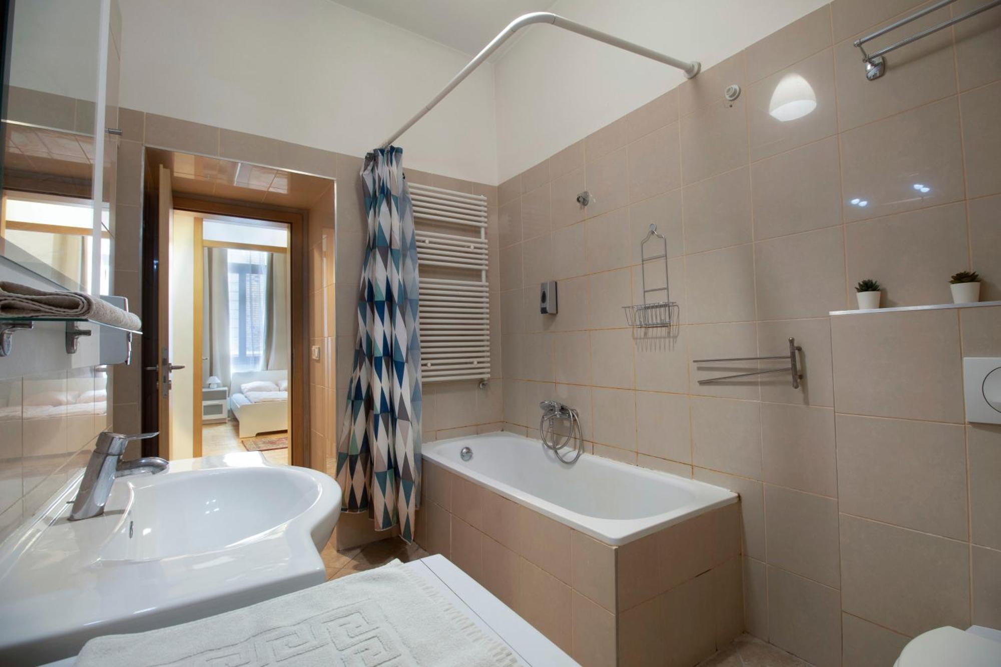 2 Bedroom Inside Gozsdu Passage