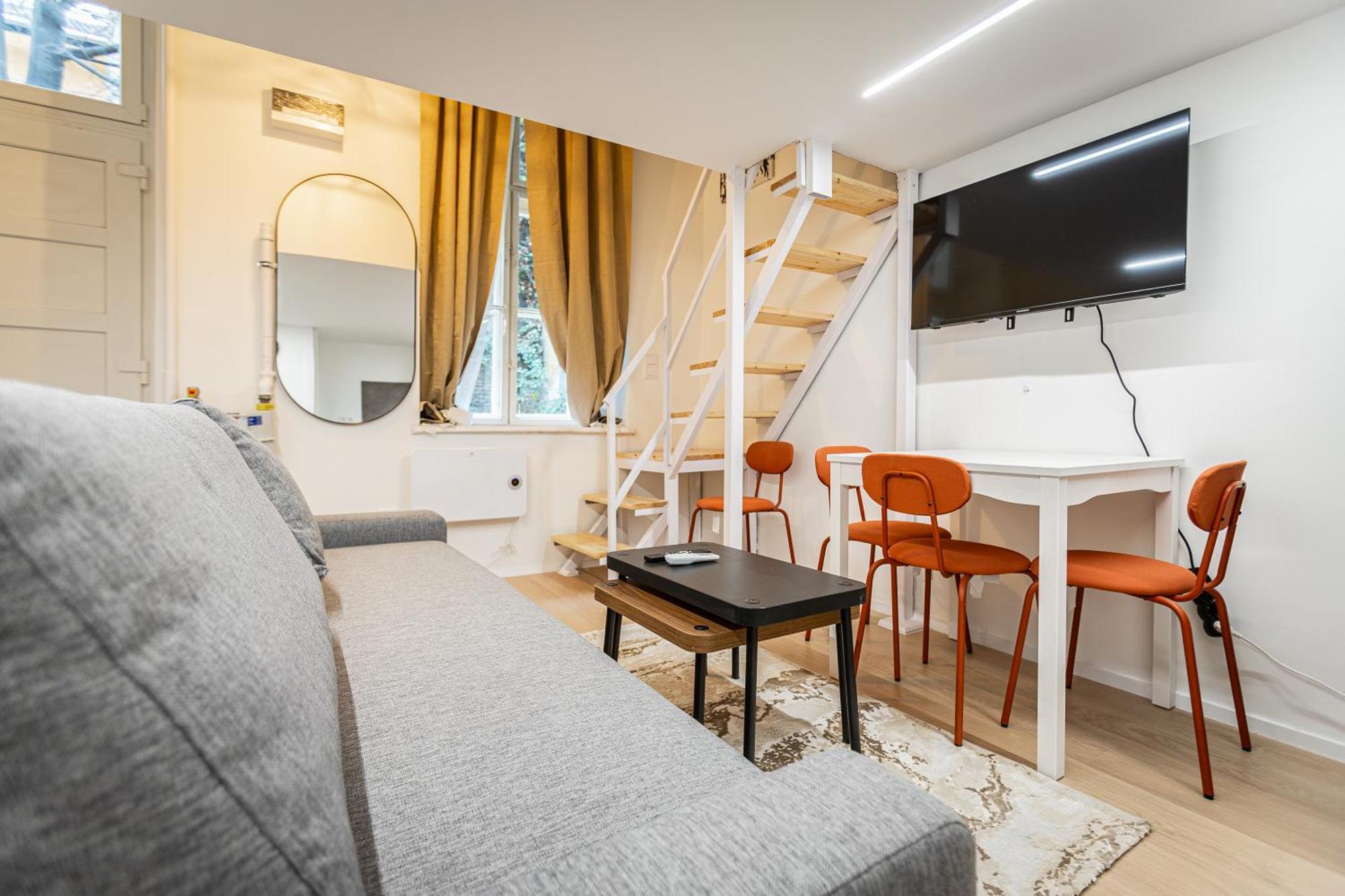 Cute Gallery Flat In Budapest, Autumn Appartamento *