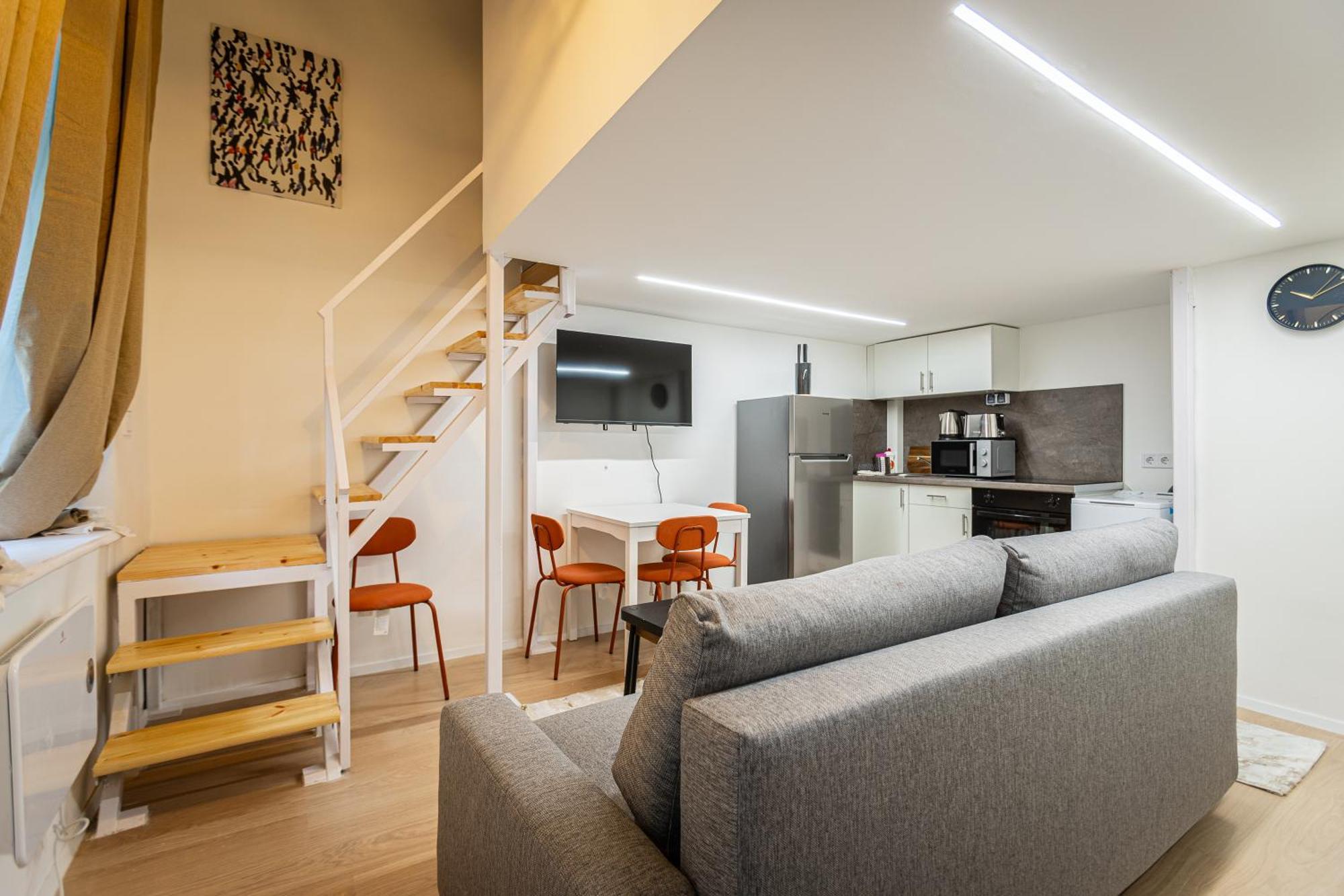 Cute Gallery Flat In Budapest, Autumn Appartamento *