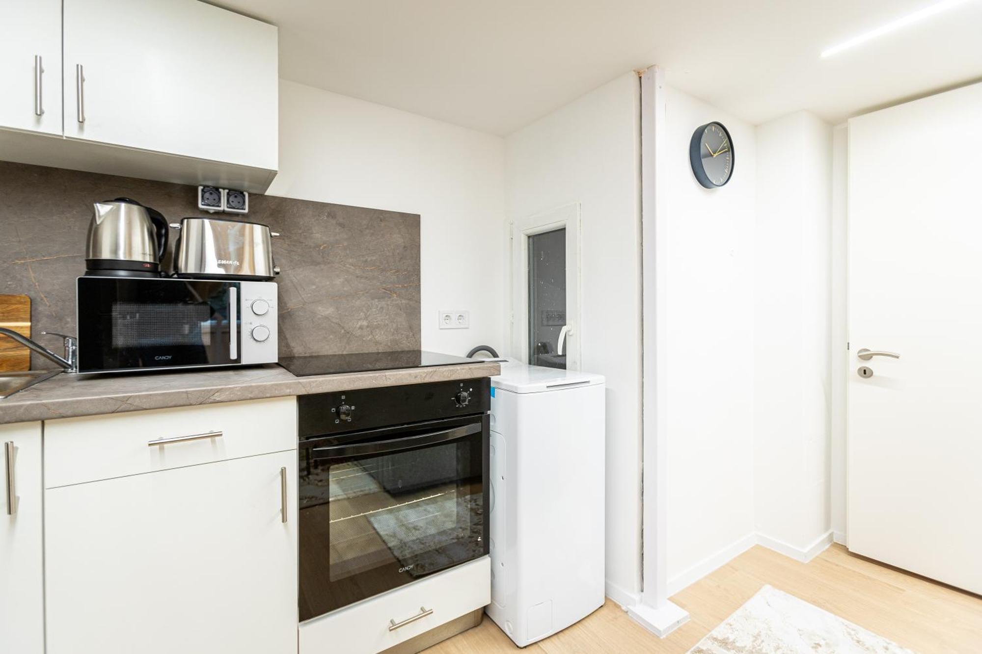 Cute Gallery Flat In Budapest, Autumn Budapest