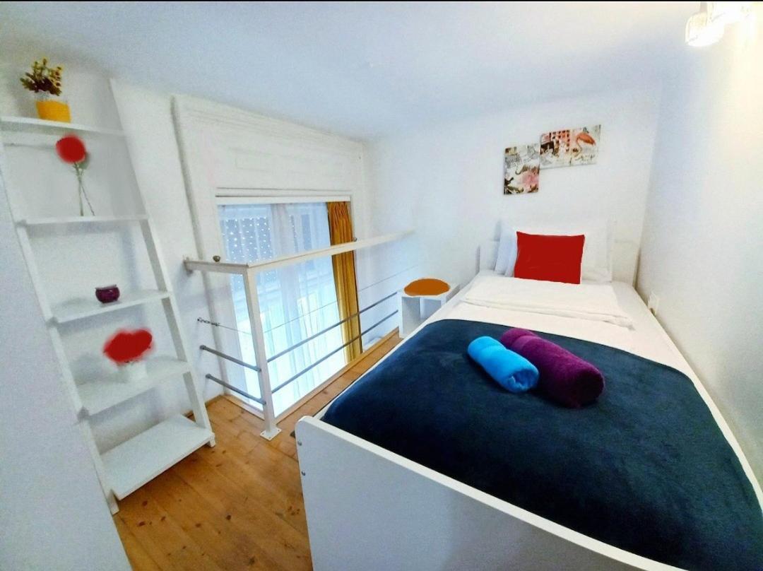 Mariann's Modern In The Center Apartment *