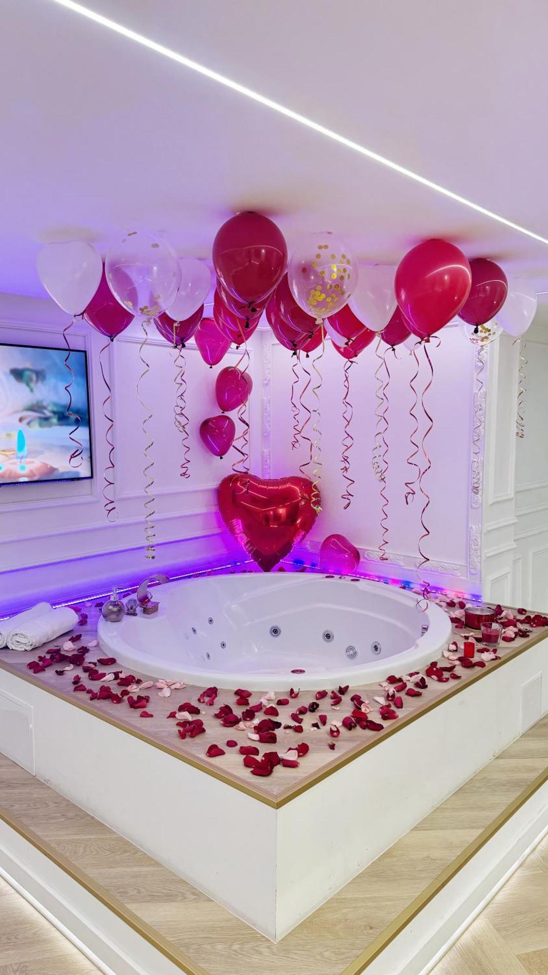 Enzo Capo Jacuzzi Andrassy *