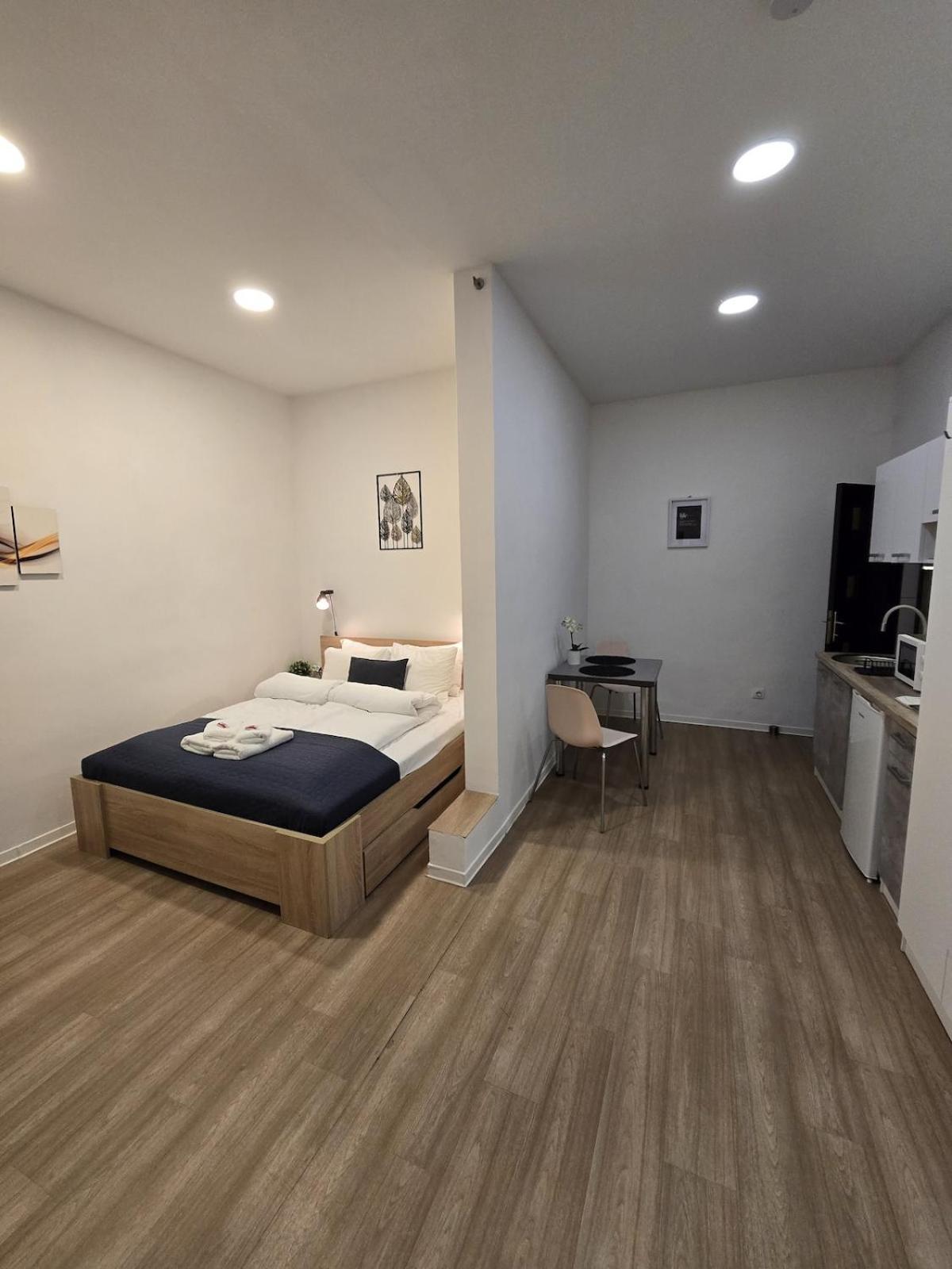 Appartamento Yan's Place - Next To Gozsdu Gardens Budapest