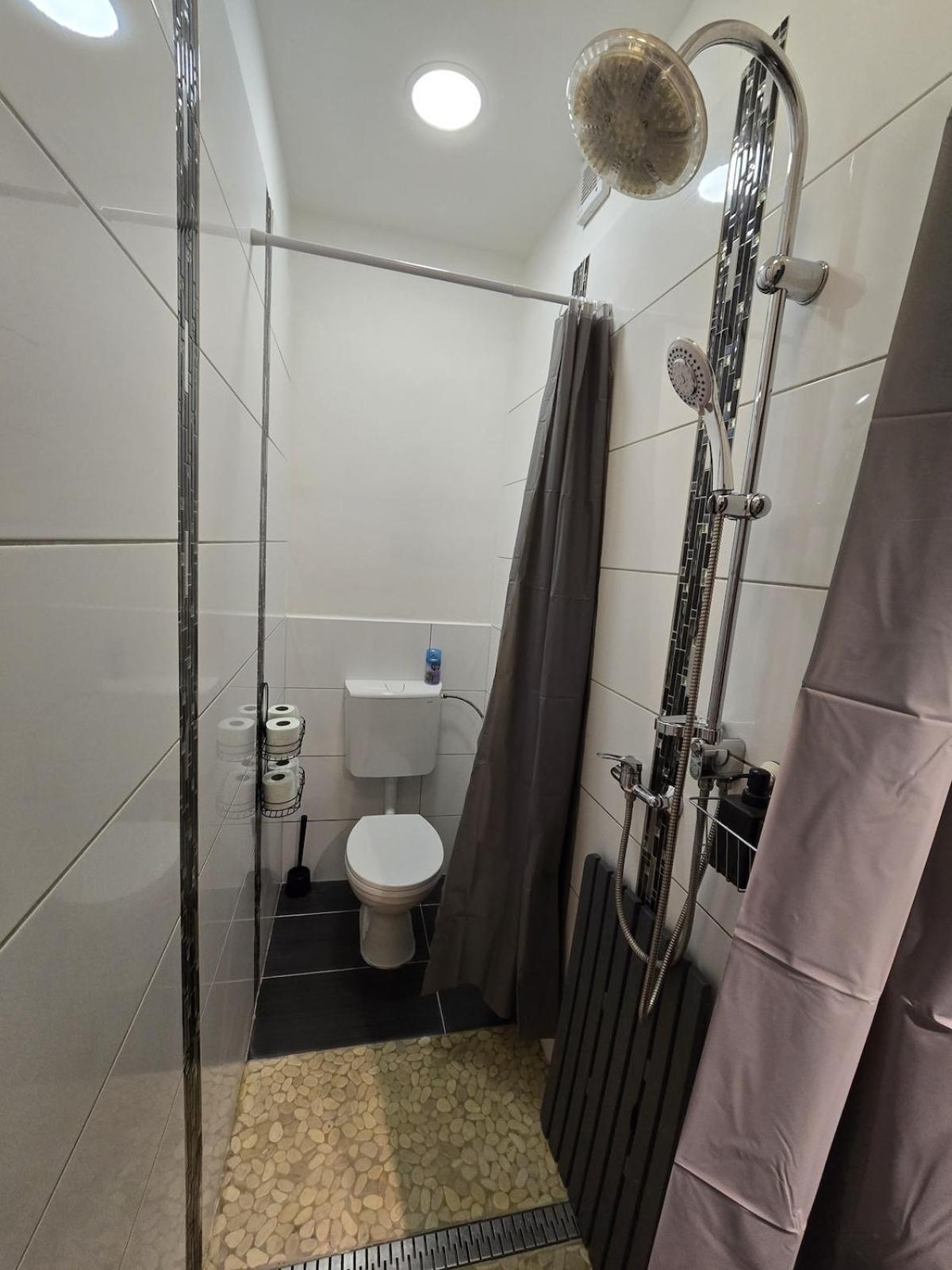 Yan's Place - Next To Gozsdu Gardens * Budapest