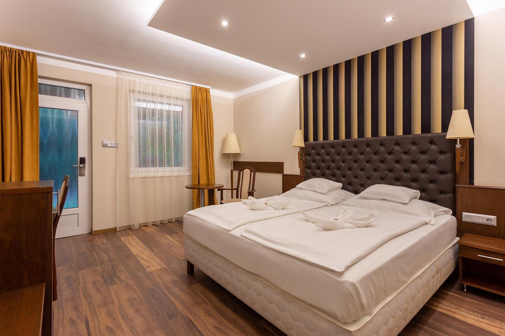 Szonyi Garden Pest Hotel Budapest