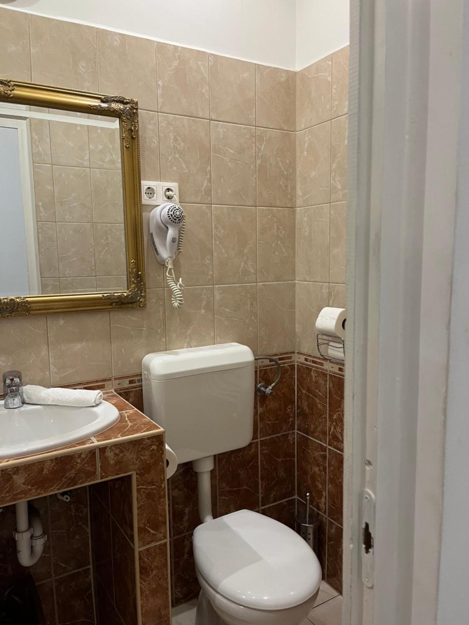 Apartman Millionrosesvintage Vaci Street *