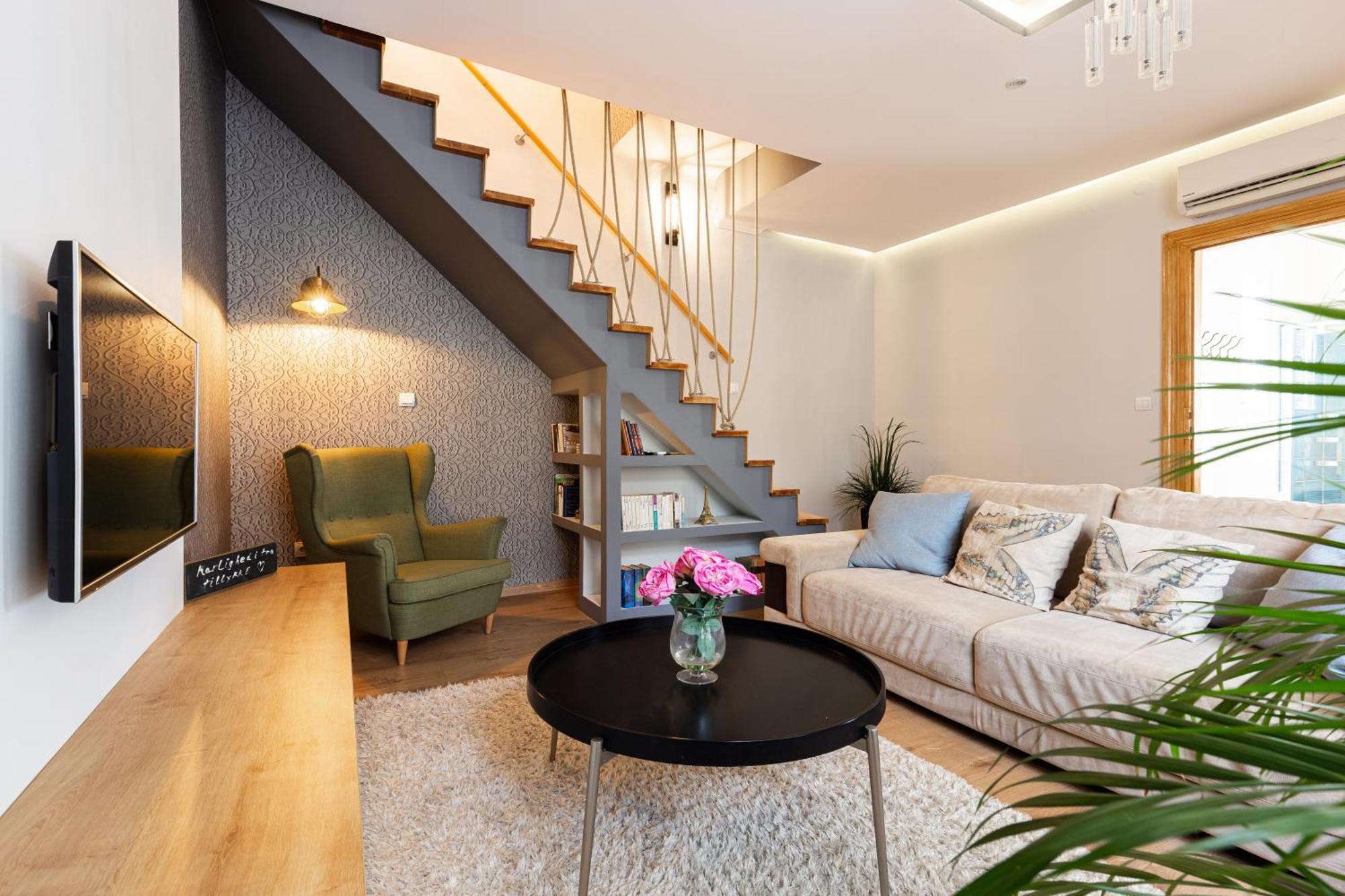Cozy, 2 Bedrooms Next To New York Cafe Budapest