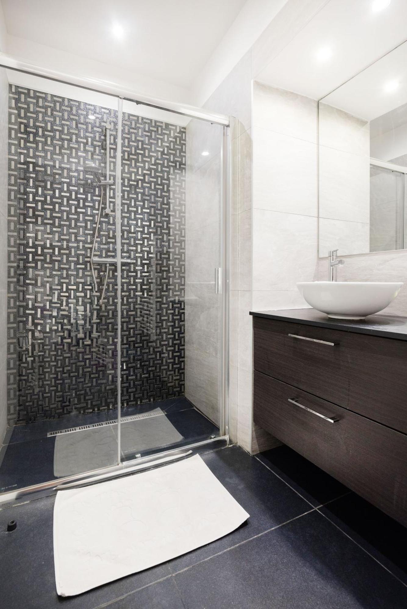 Appartamento Your 3-bdrm At Szimpla Kert *