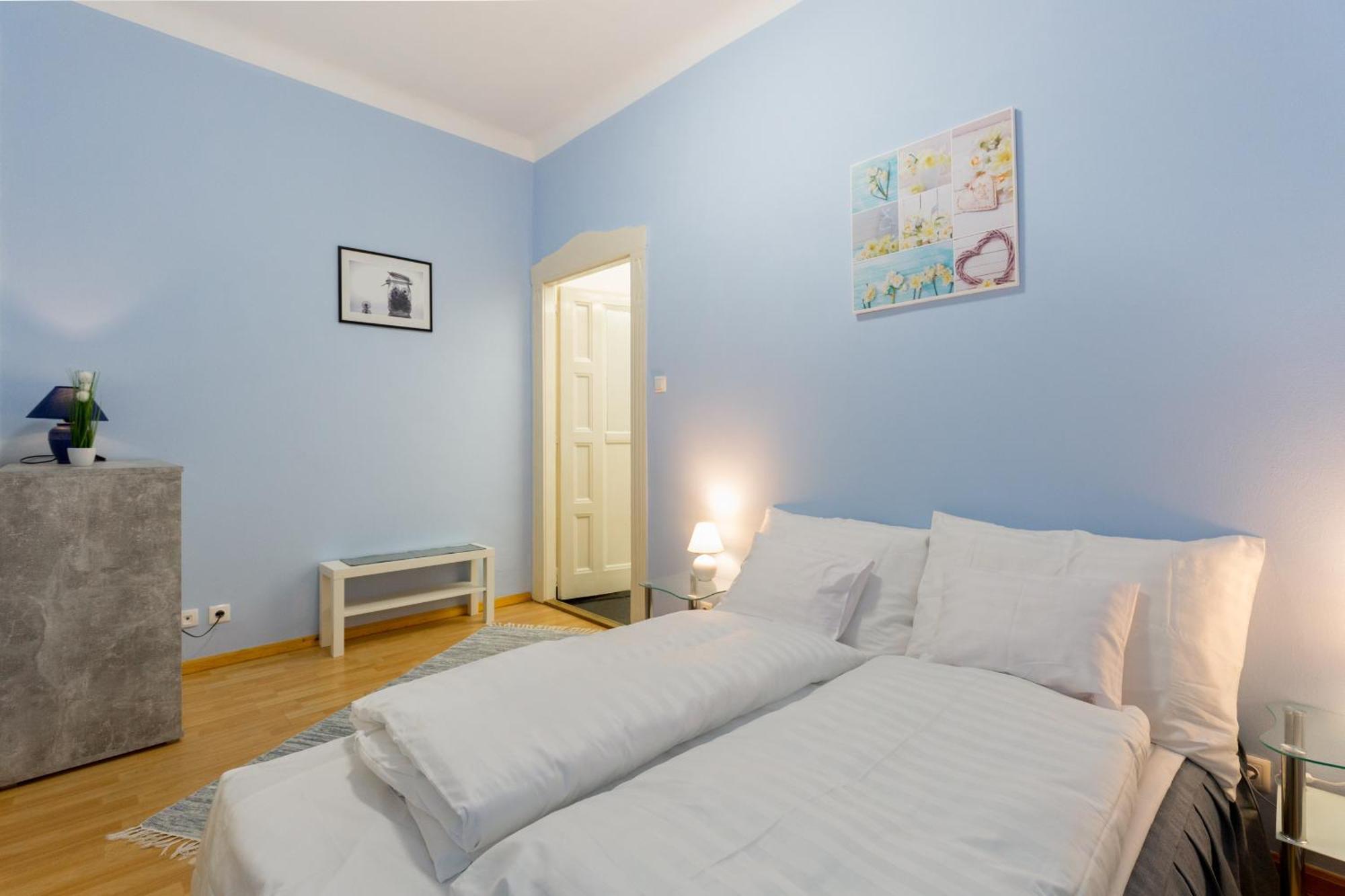 Apartment K17 