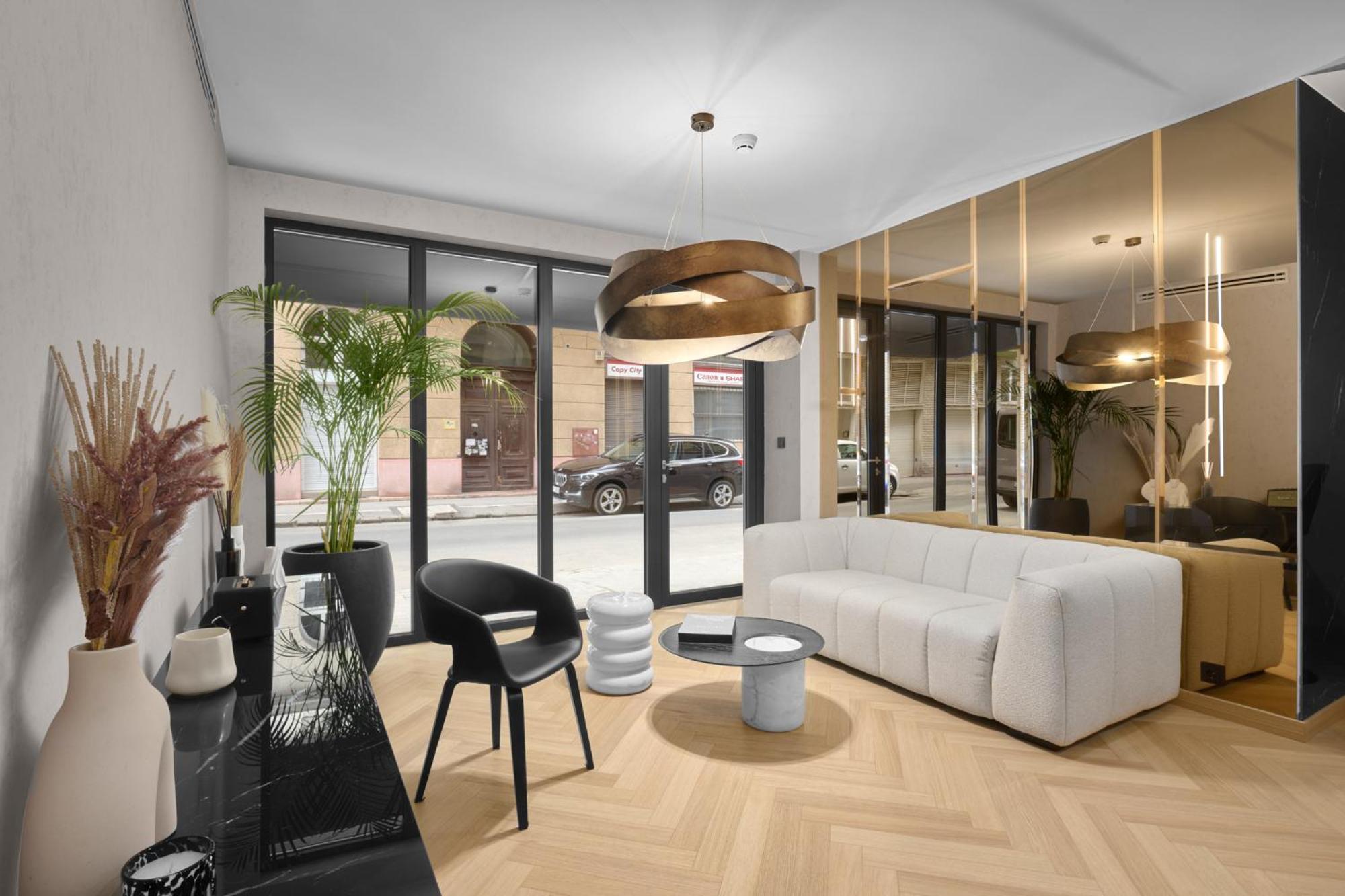 Collect Aparthotel