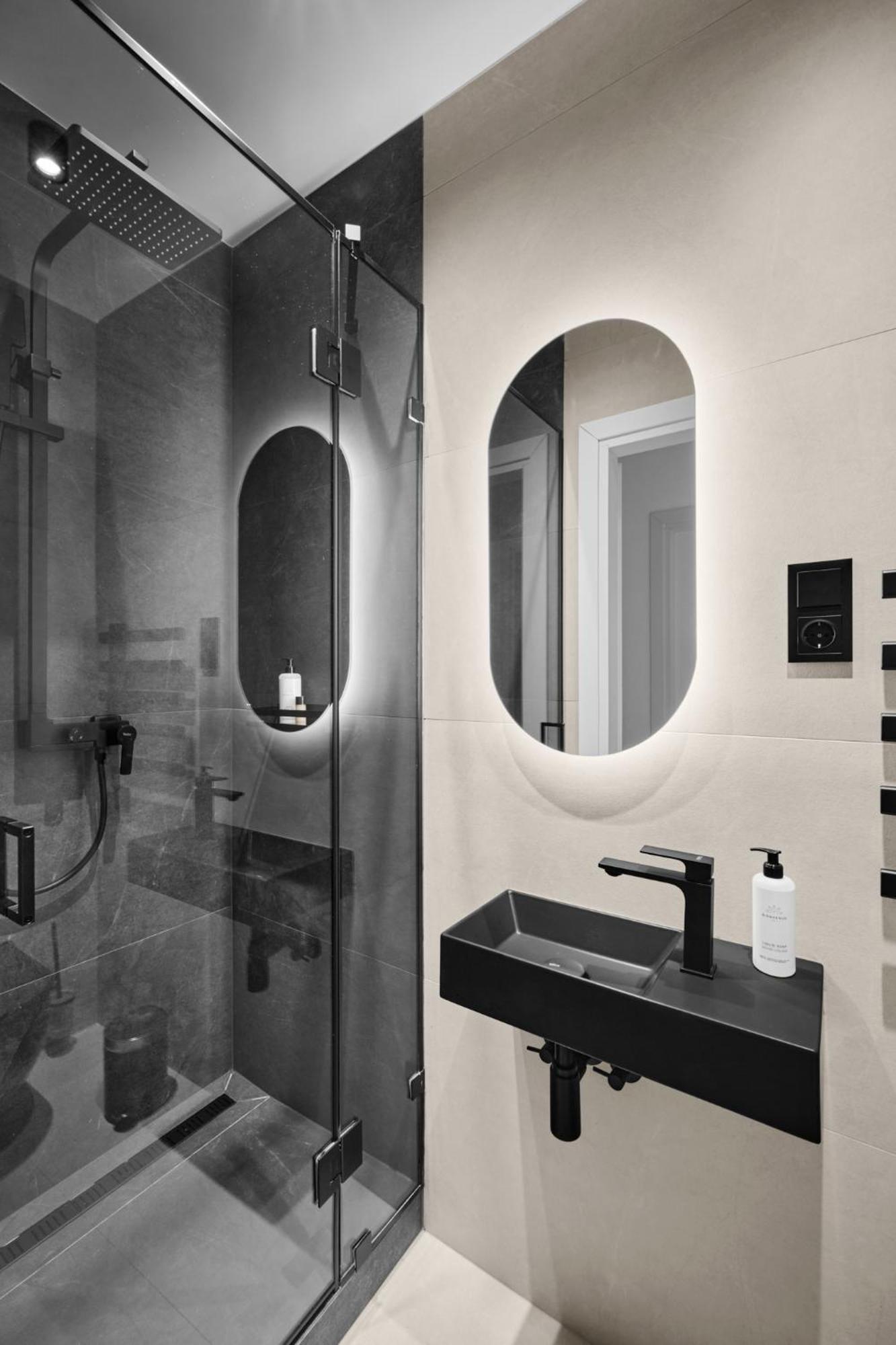 Collect Aparthotel 4*