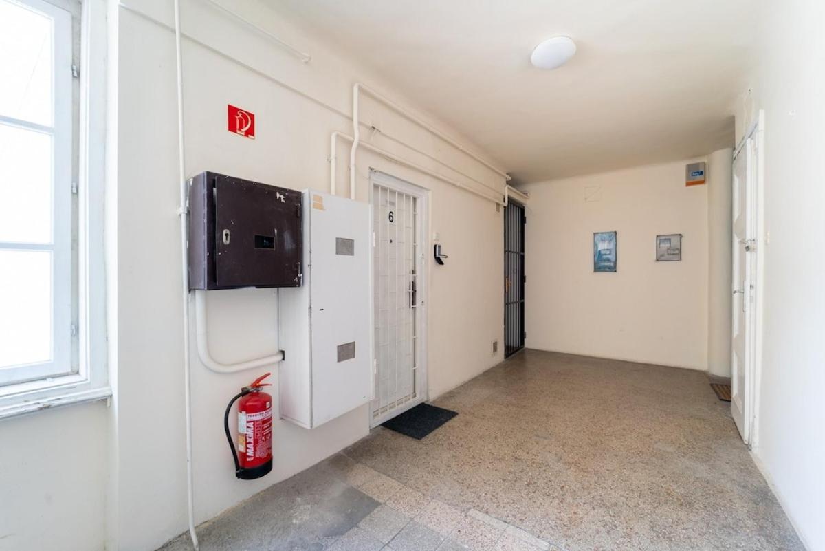 Lovely In The Heart Of Downtown Apartment Budapest