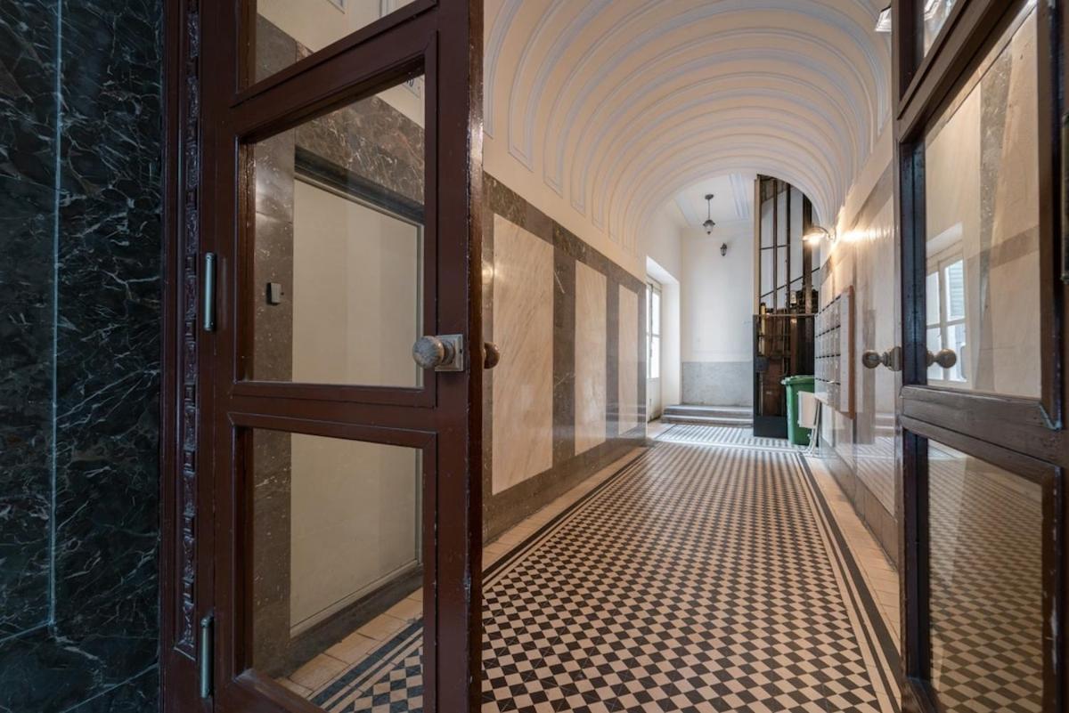 Appartamento Lovely In The Heart Of Downtown *