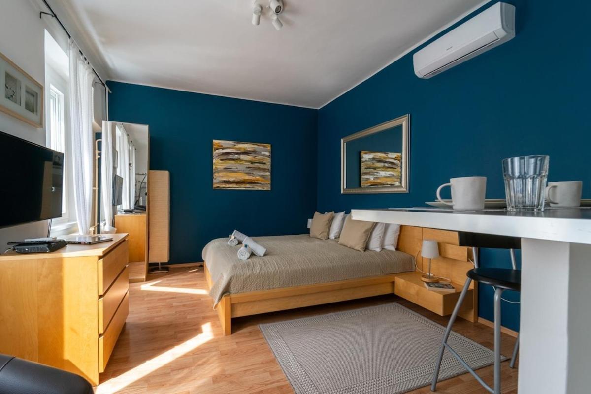 Lovely In The Heart Of Downtown Apartamento