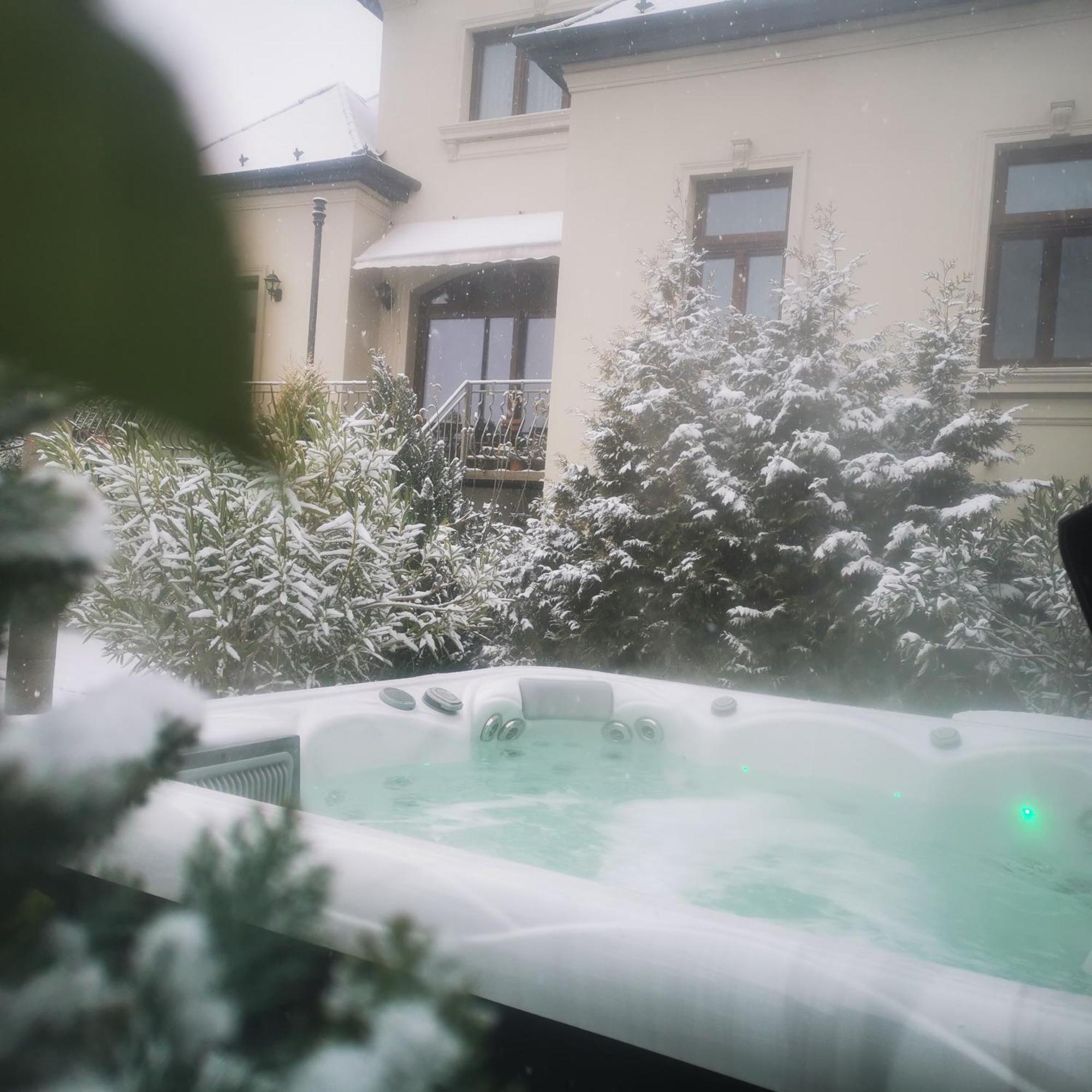 Apartament Kuria With Private Jacuzzi And Pool Budapeszt