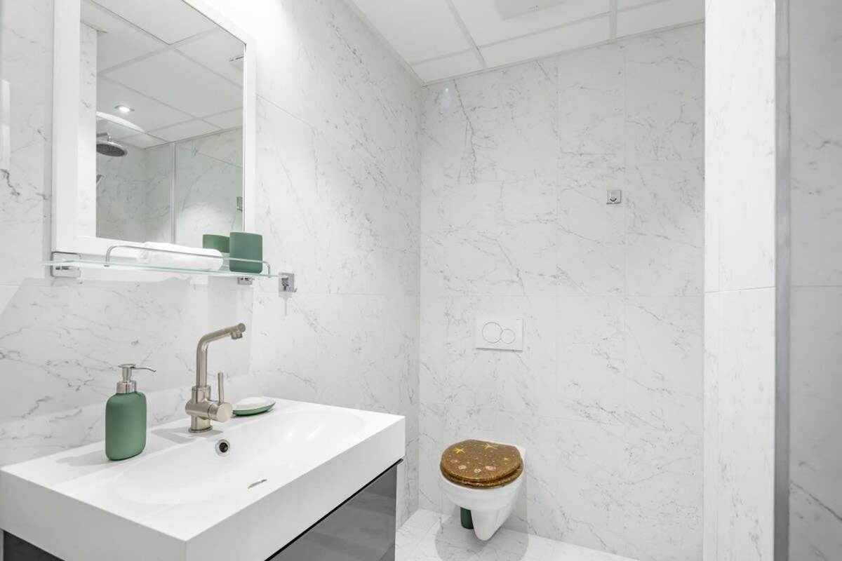 Boutique Luxury - & Quiet Appartamento Budapest