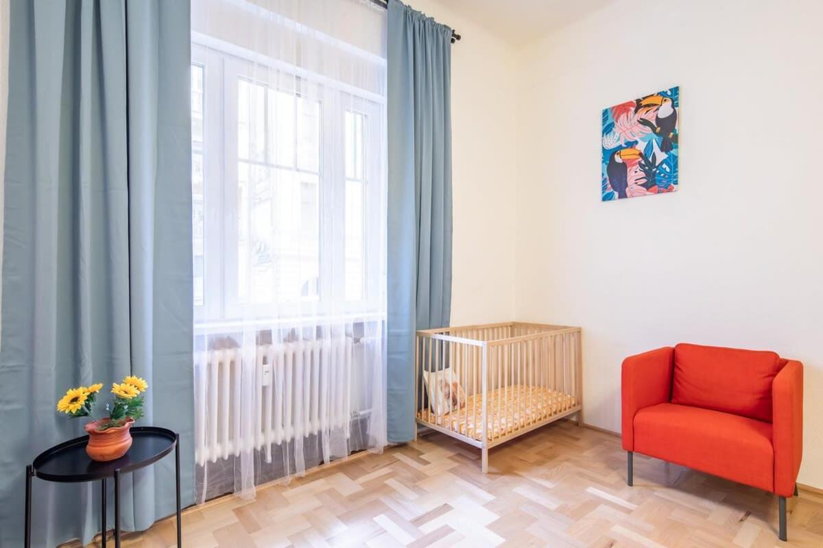Large And Comfy * Budapest