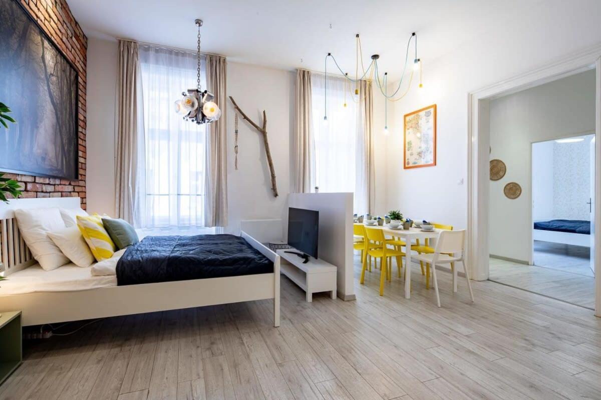Modern Retreat For 8 Guests Lejlighed *