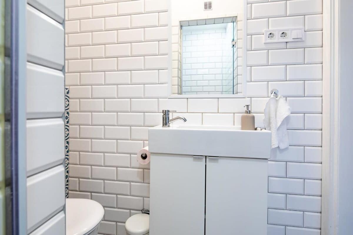 Lejlighed Modern Retreat For 8 Guests Budapest