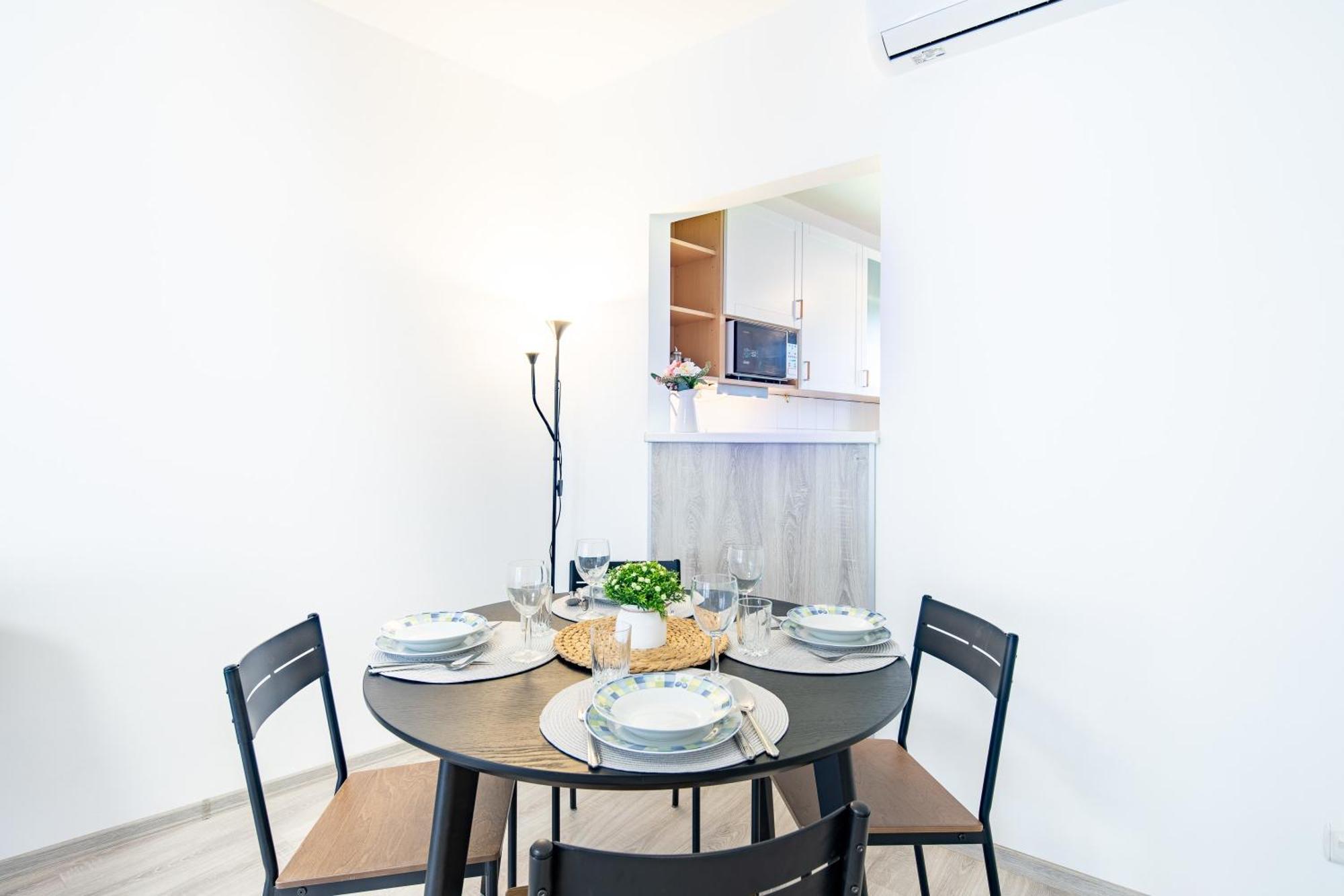Apartmán Ultra - Free Parking - Sunny