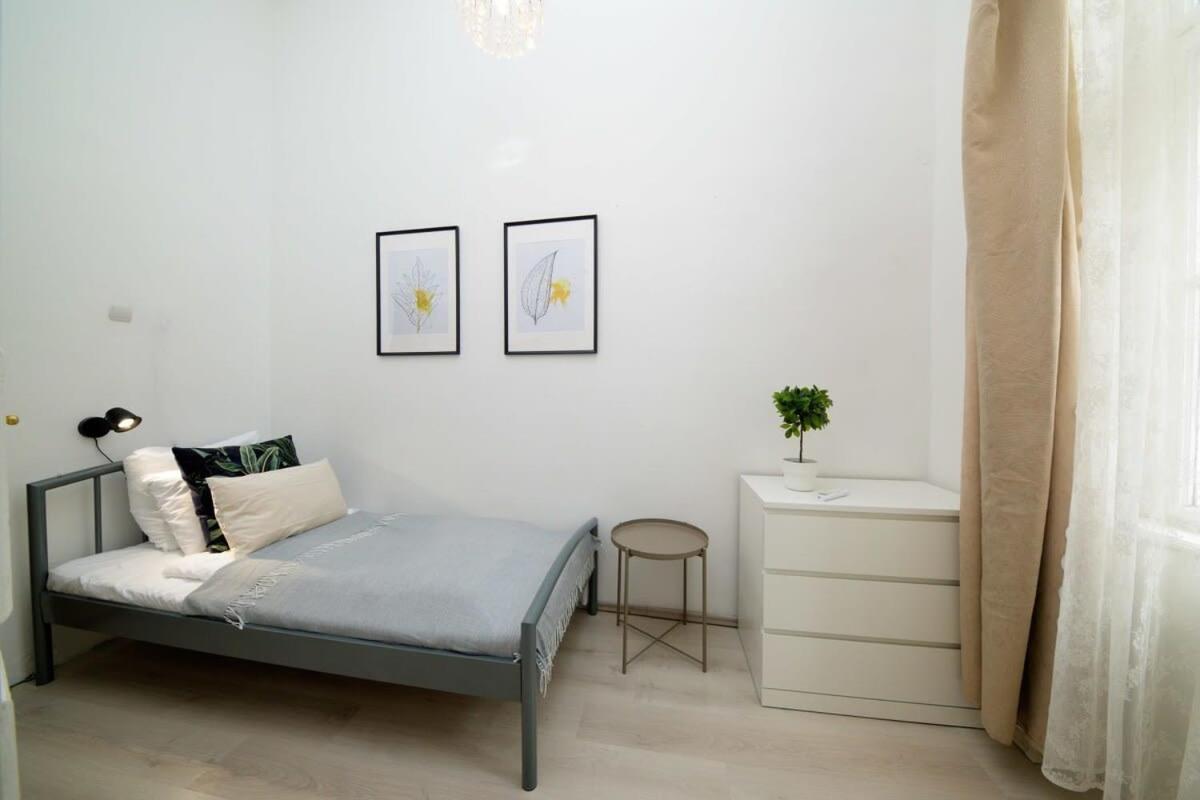Large Cosy Appartamento *