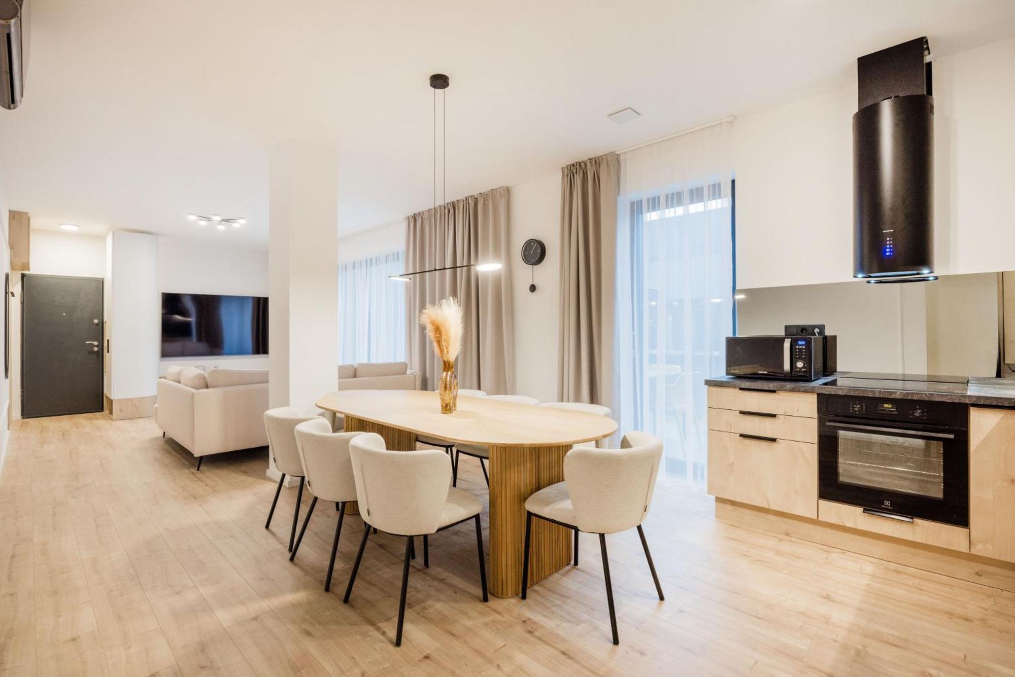 Penthouse With View And Parking For Two Appartamento Budapest