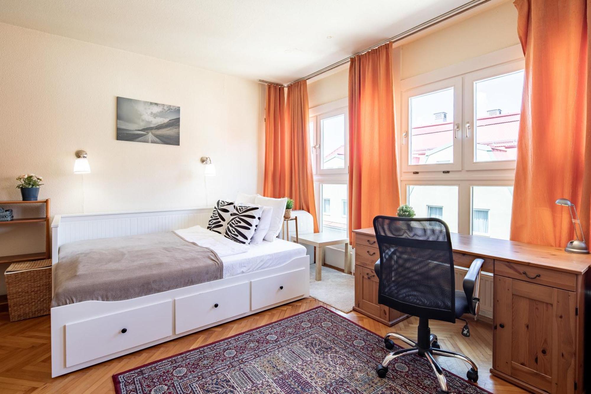Free Parking - - Comfy Budapest