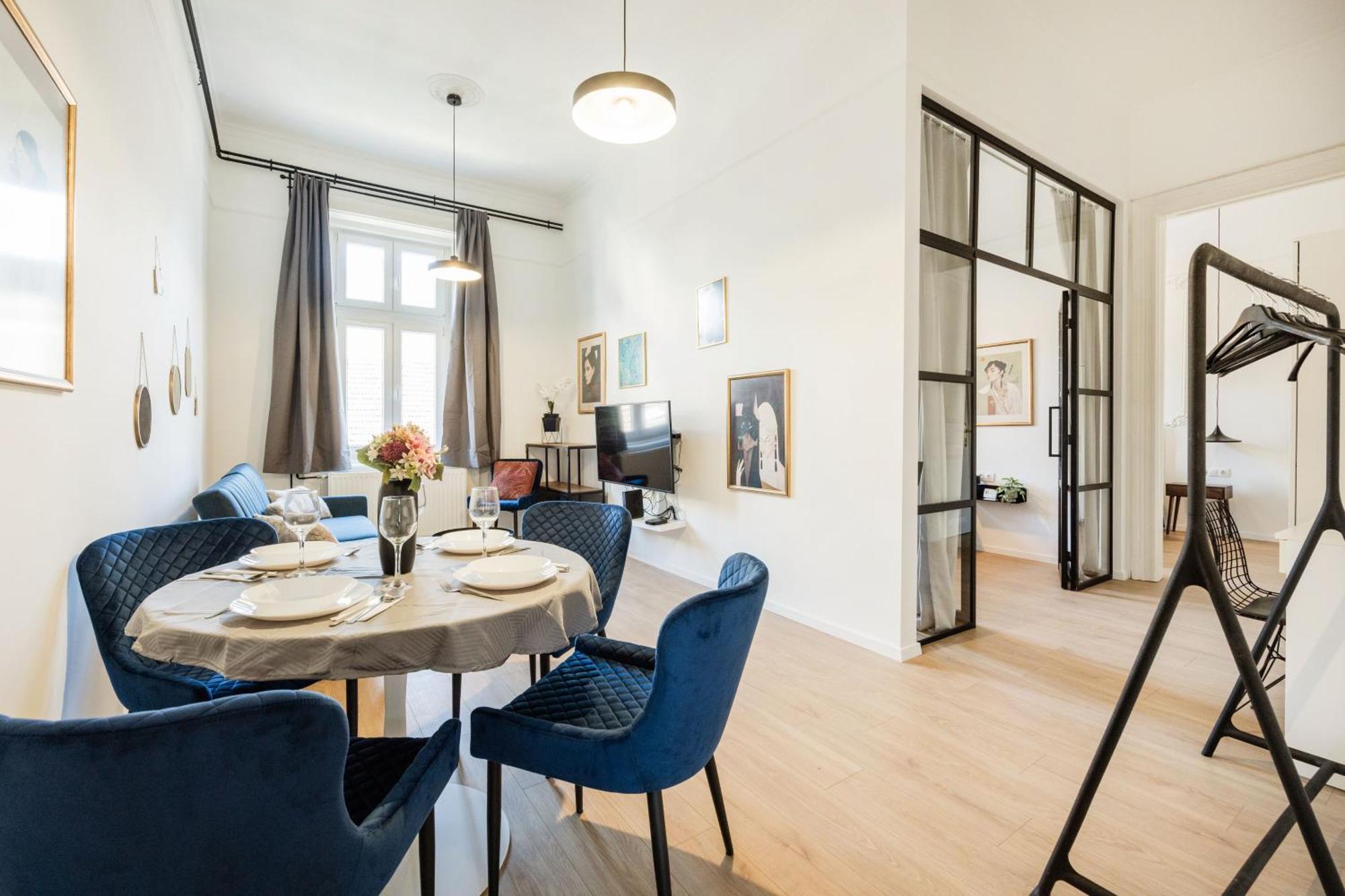 Downtown Comfort - Work, Relax, Explore Appartamento *