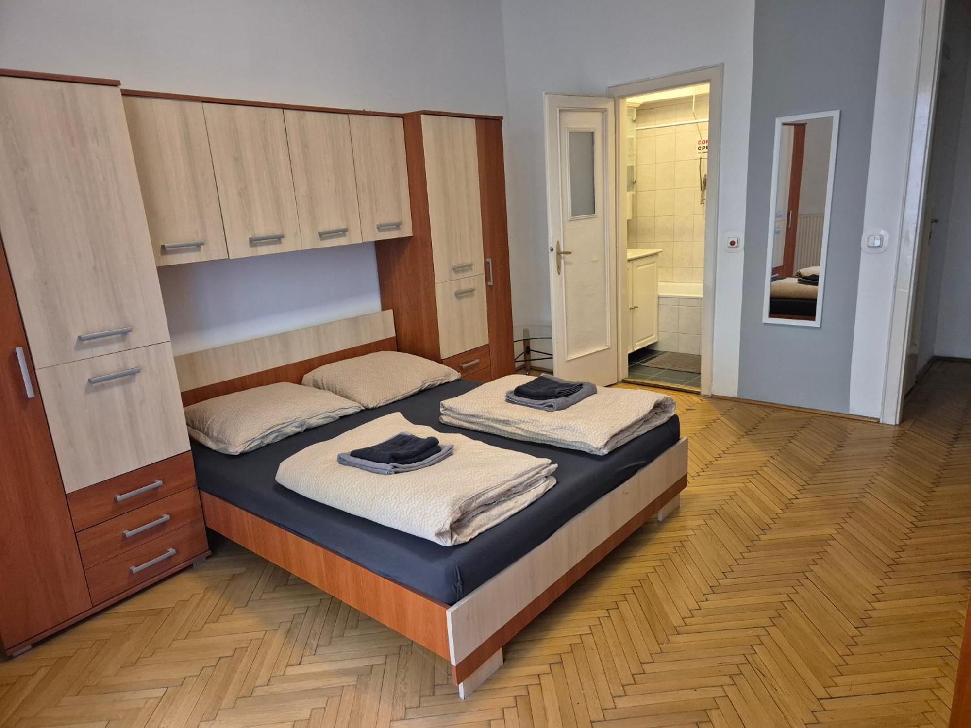 Boomerang * Budapest