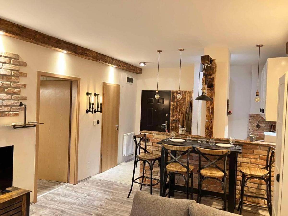 Center Big Apartamento