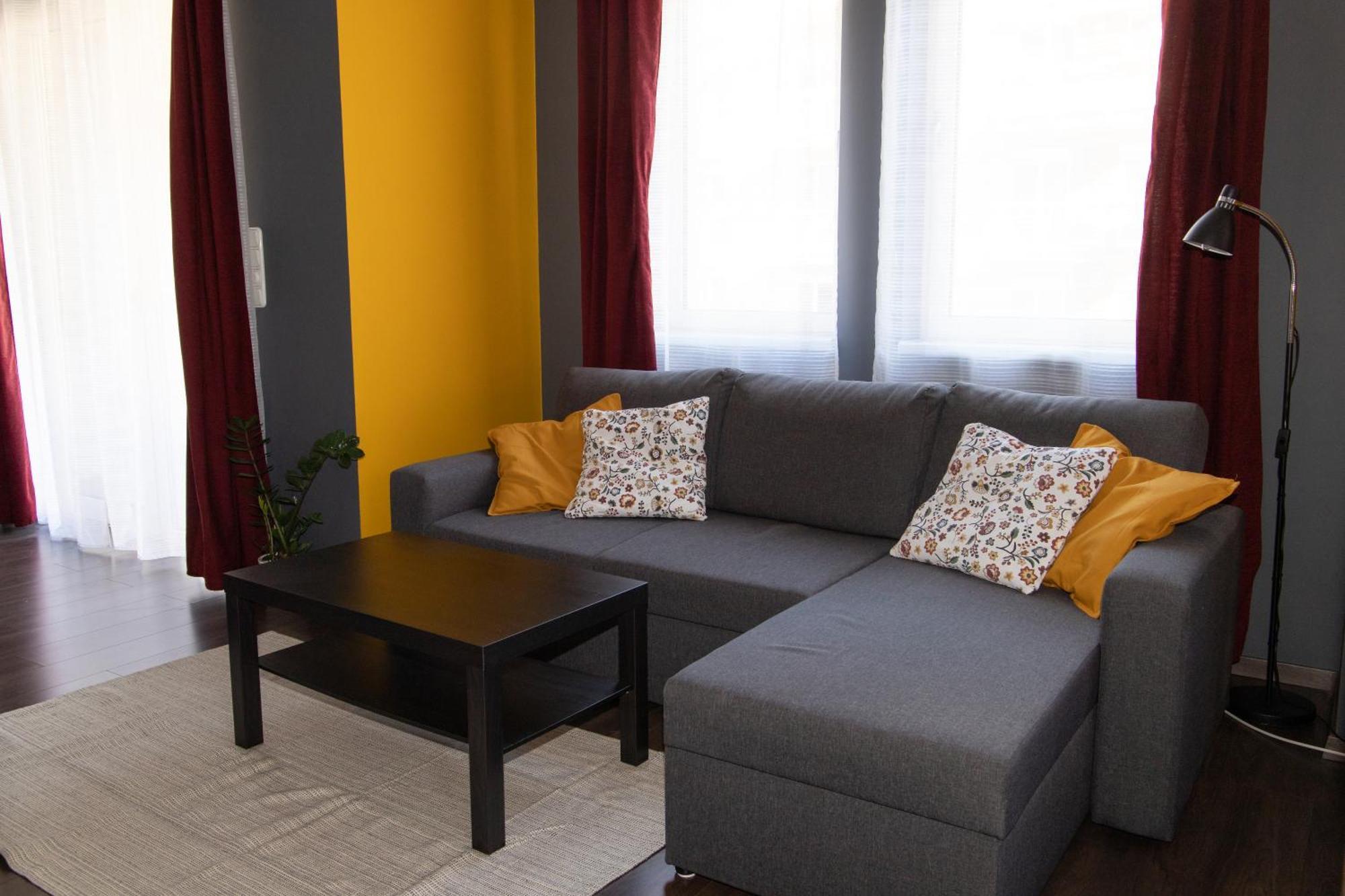 Apartment Sunny - With Parking