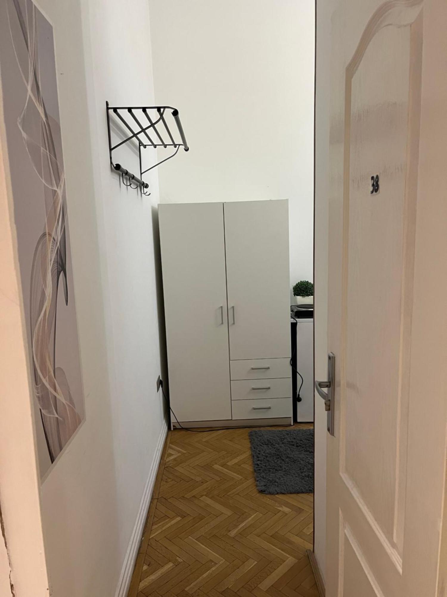 Millionrosesvintage Vaci Street Apartamento Budapest