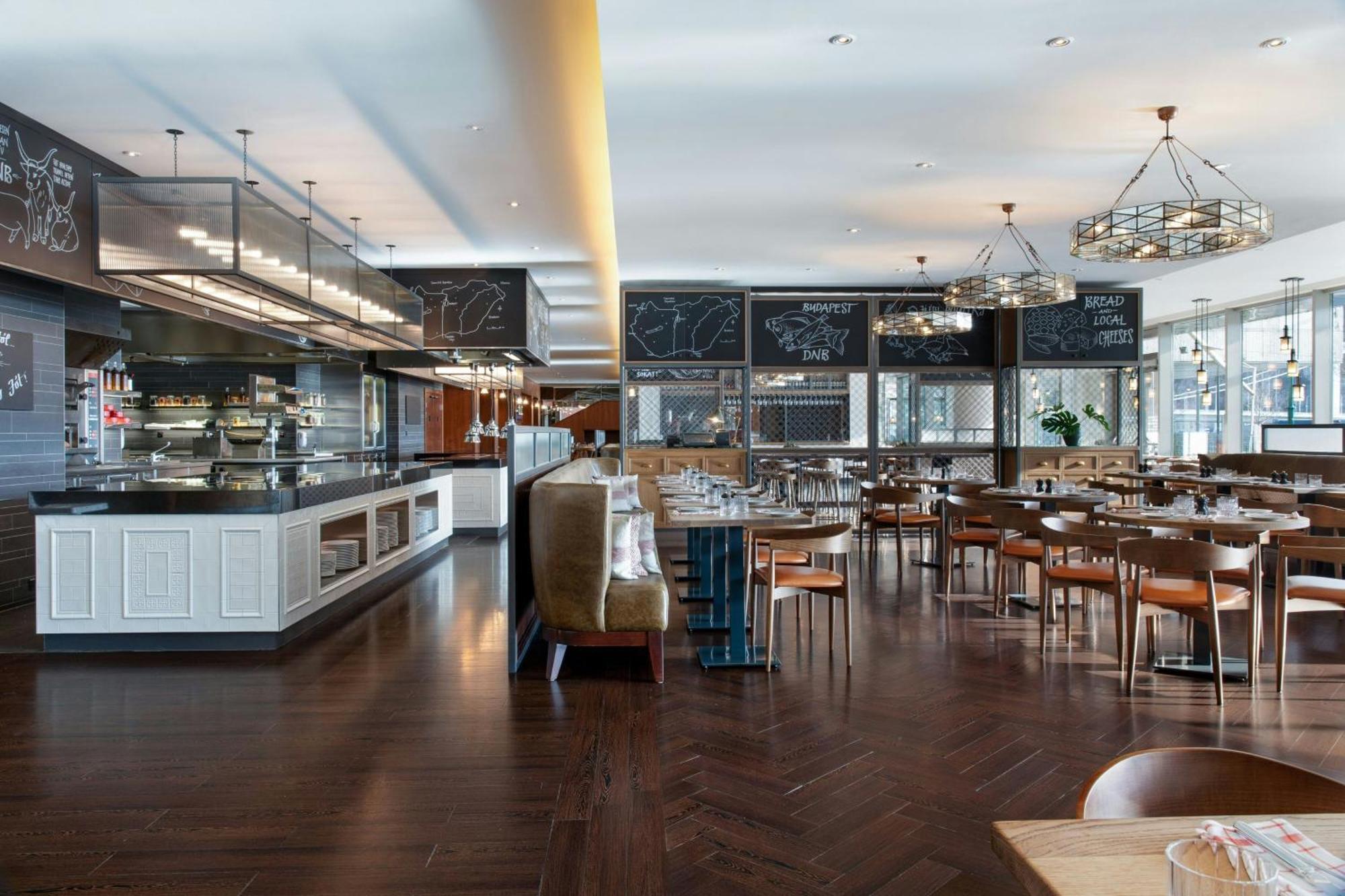 Millennium Court, - Marriott Executive 4*