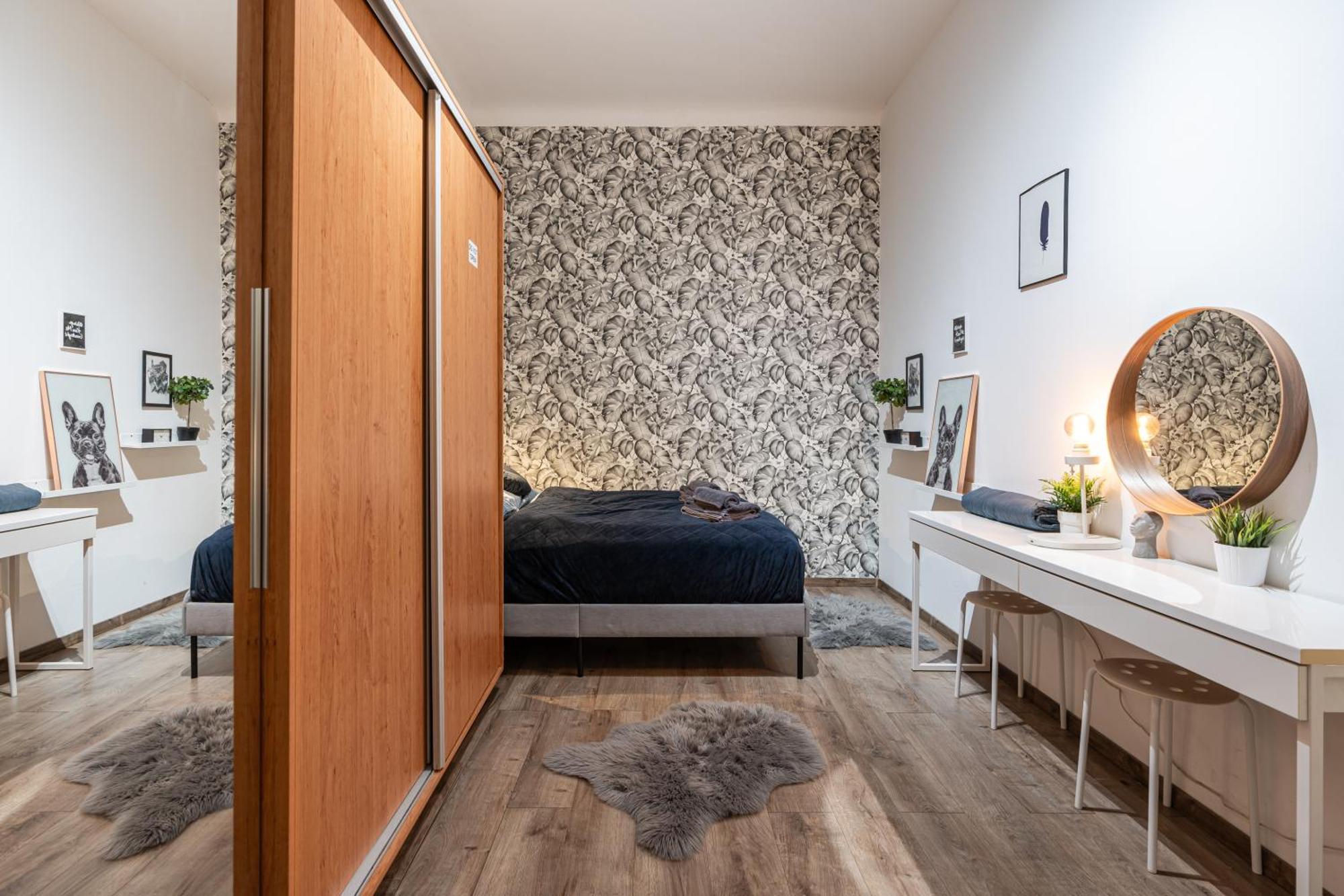 Downtown 13 Boutique * Budapest
