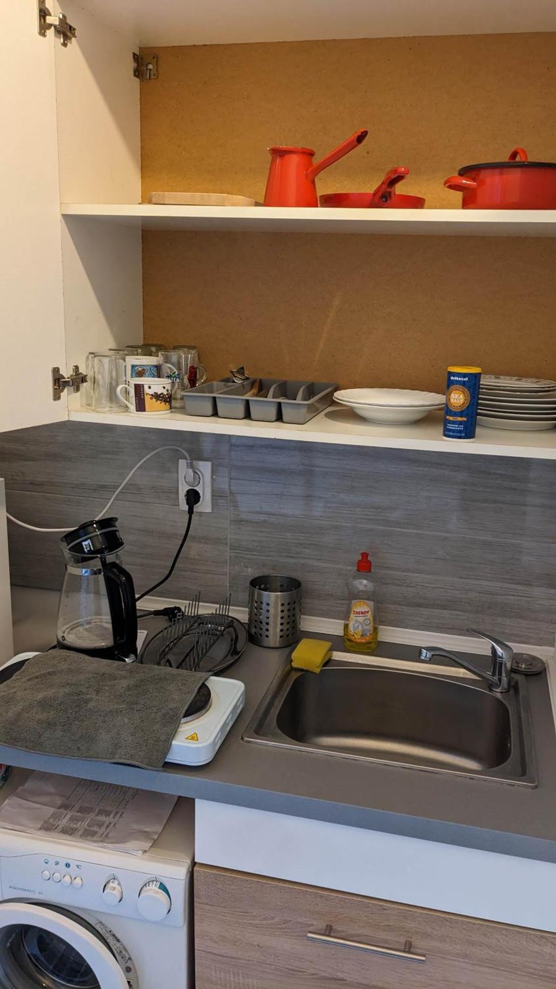 H4 Apartment *