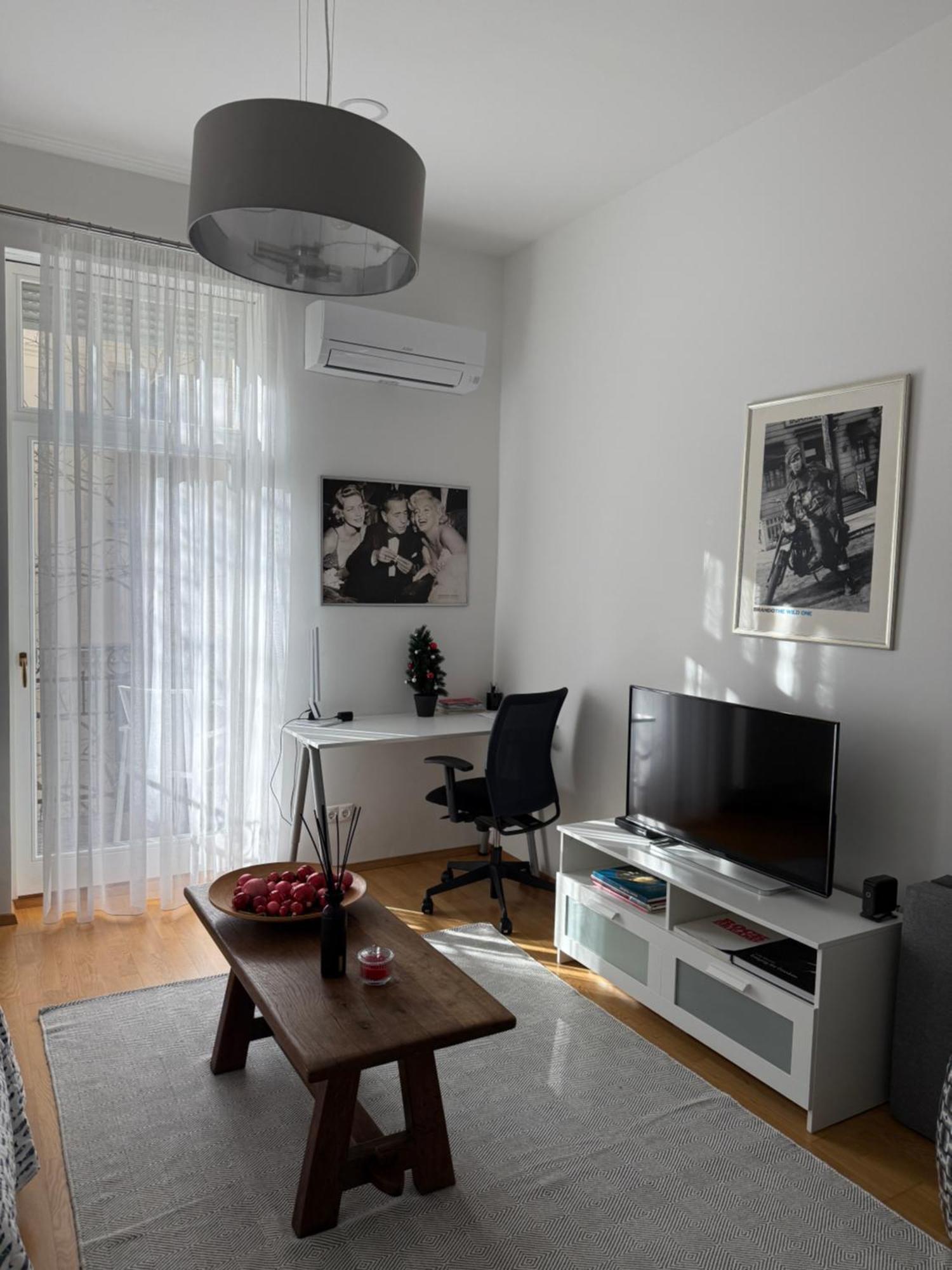Superb With Ac 40 Sqm Terrace In The Greens Of Buda Centre Apartamento *