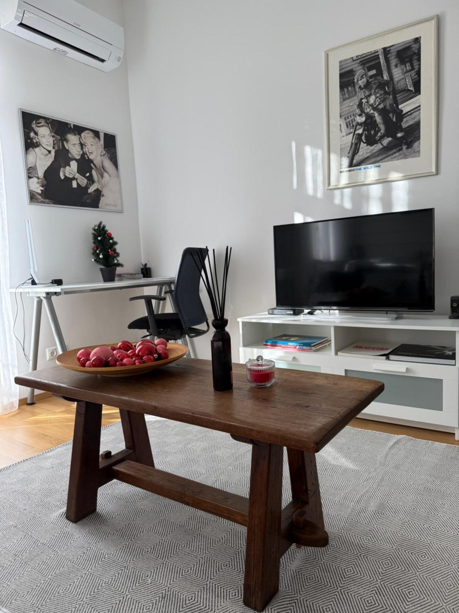 Lejlighed Superb With Ac 40 Sqm Terrace In The Greens Of Buda Centre *