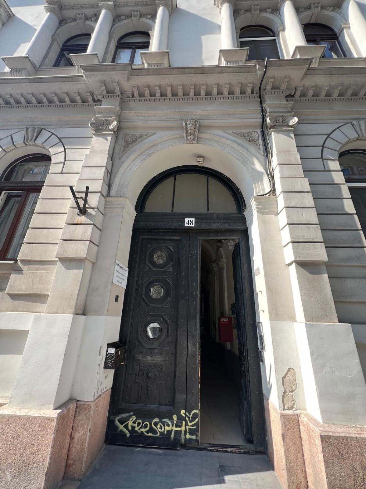 Carina Duplex Apartment- Near Nyugati Metro Line 3 * Budapest