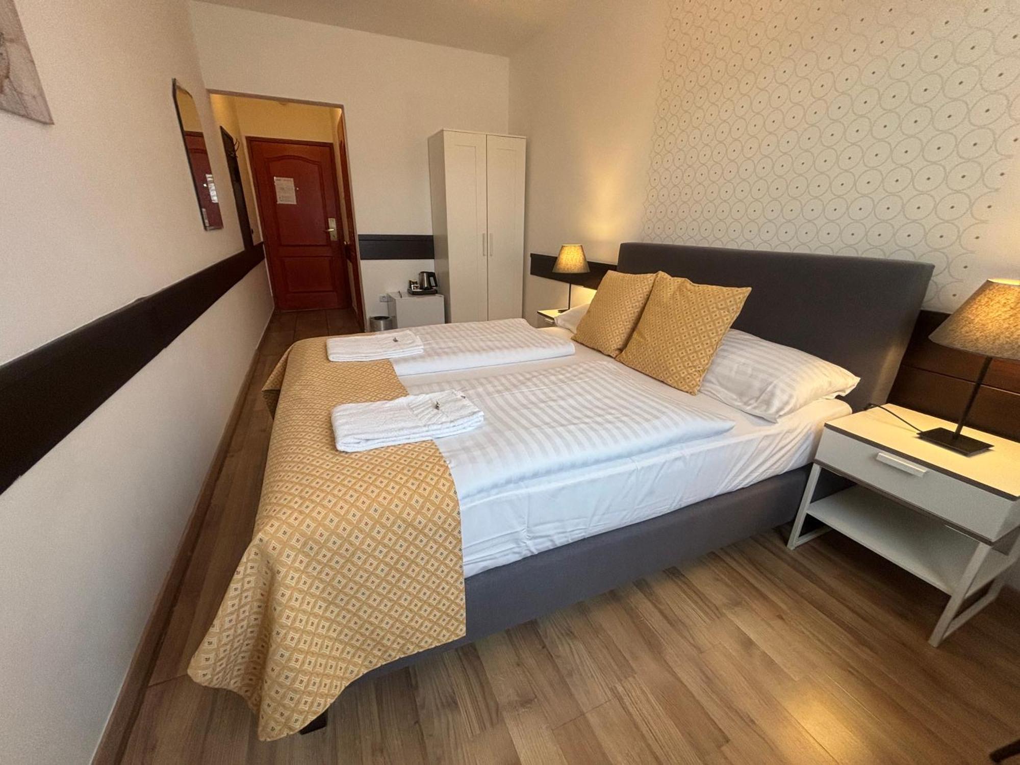 Gloria Center Hotell
