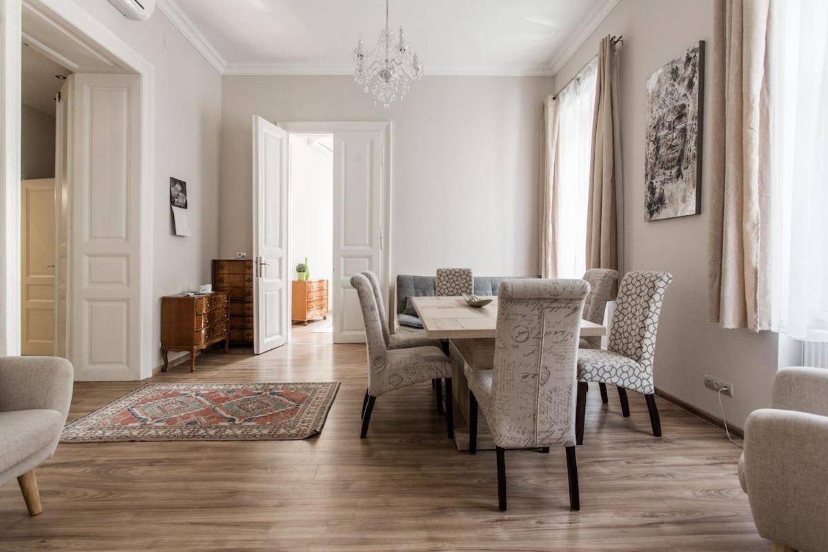 Buda Castle -shiny 3 Bedrooms Budapešť