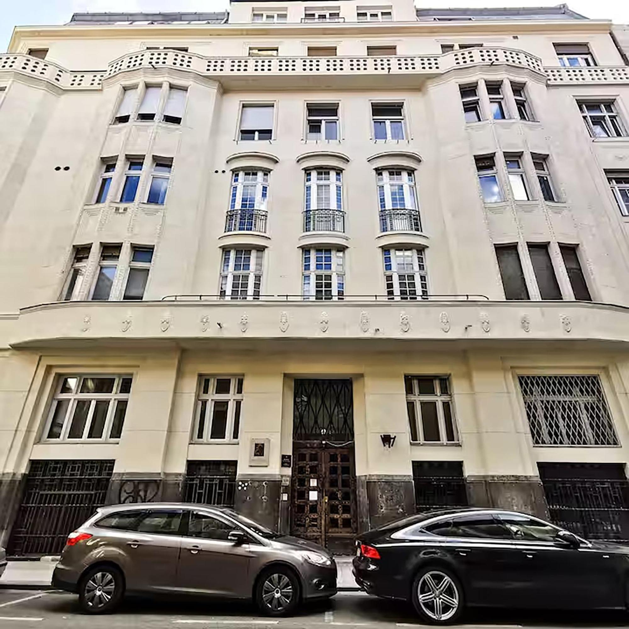 Szep Large Appartamento Budapest