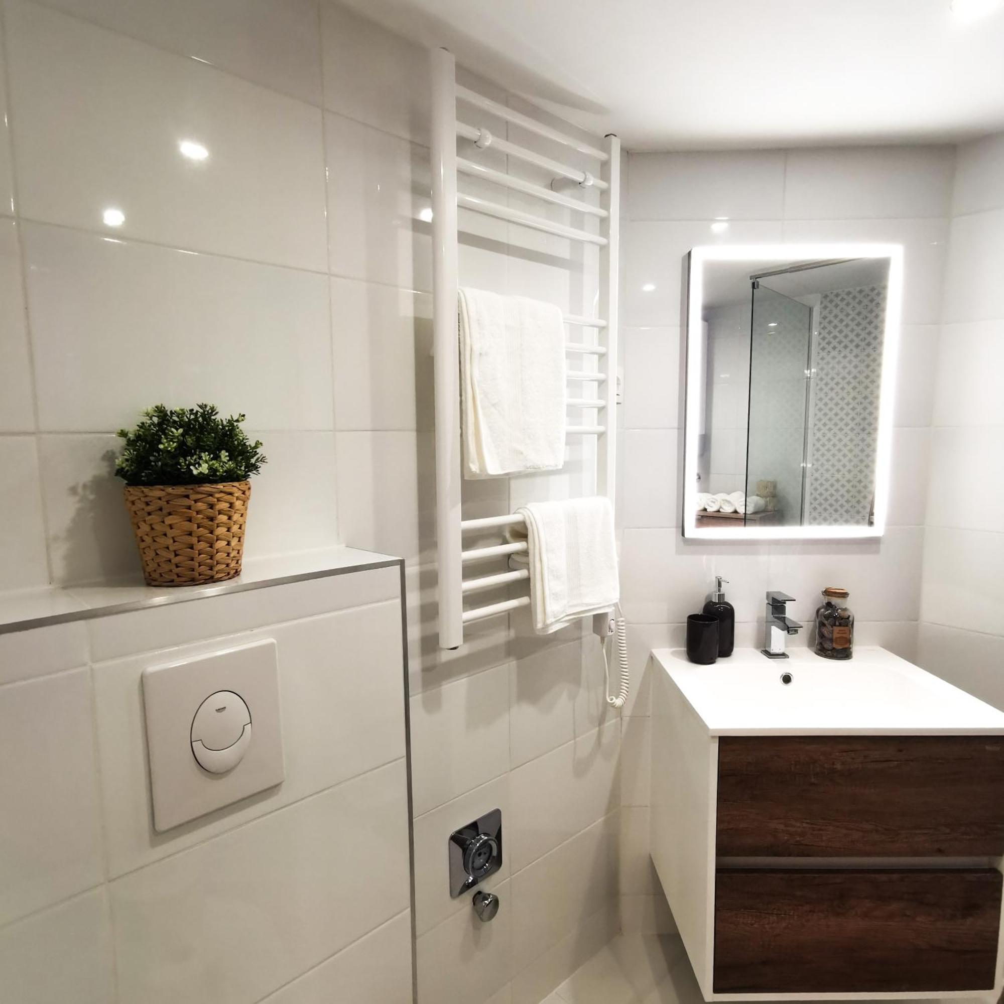 Szep Large Apartamento
