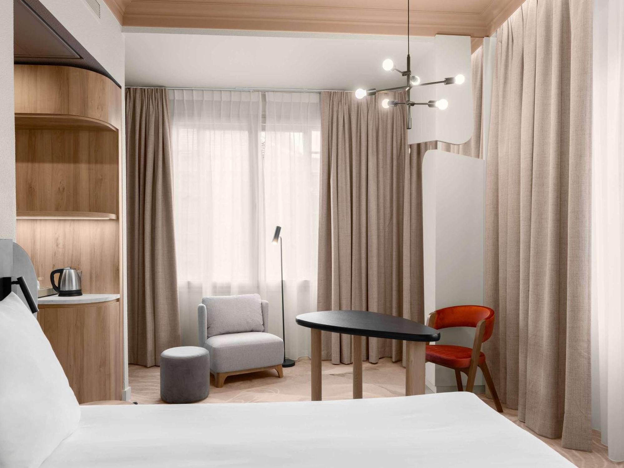 Novotel Centrum 4*
