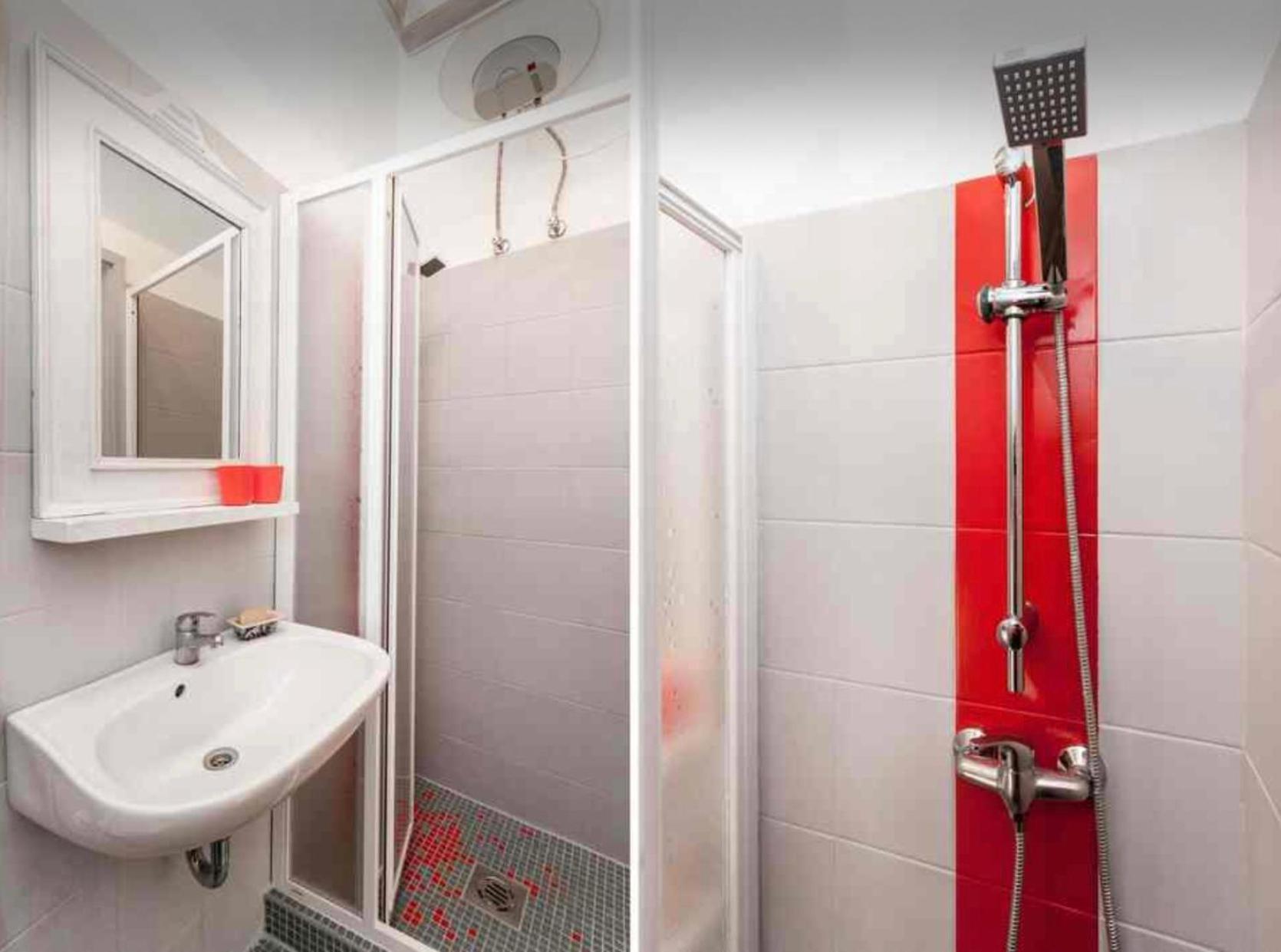 Little Whistle In The Heart Of Jewish District With Ac Apartment
