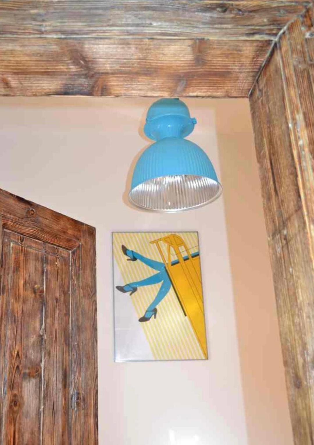 Little Whistle In The Heart Of Jewish District With Ac Apartment *